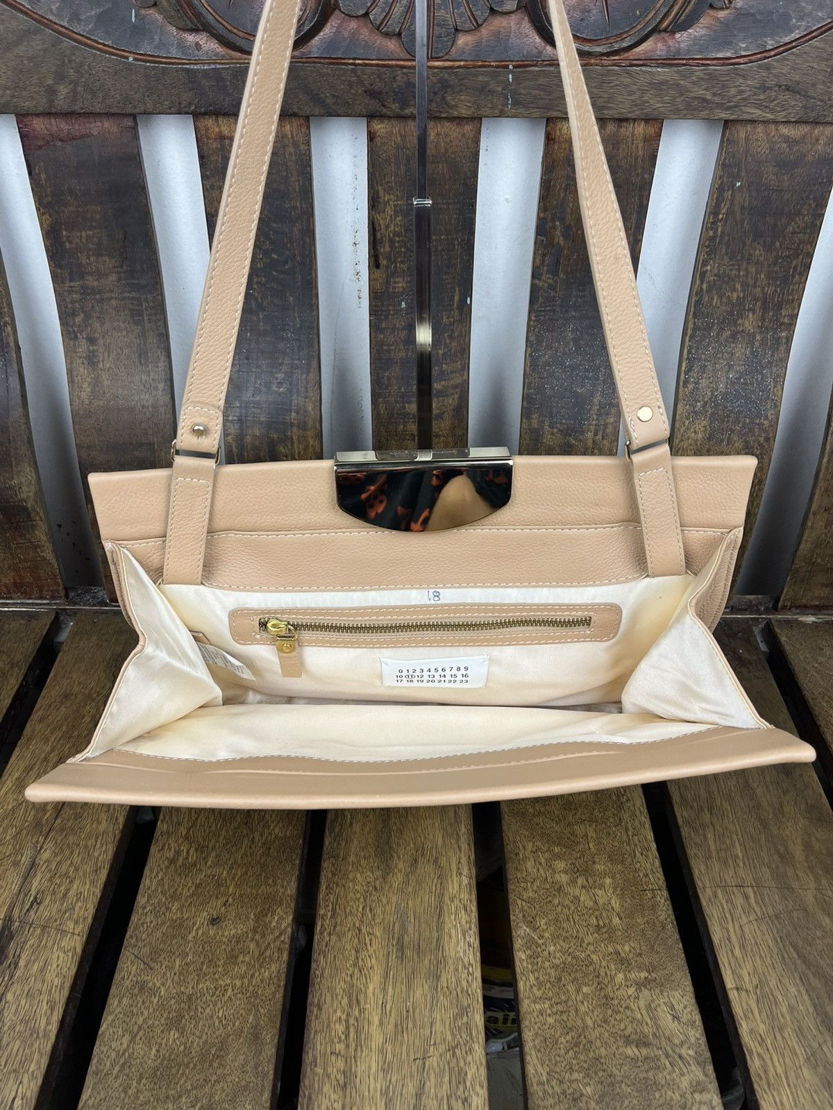 Maison Margiela Maison Margiela SS2013 Calf Leather Shoulder Bag Size ONE SIZE - 22 Thumbnail