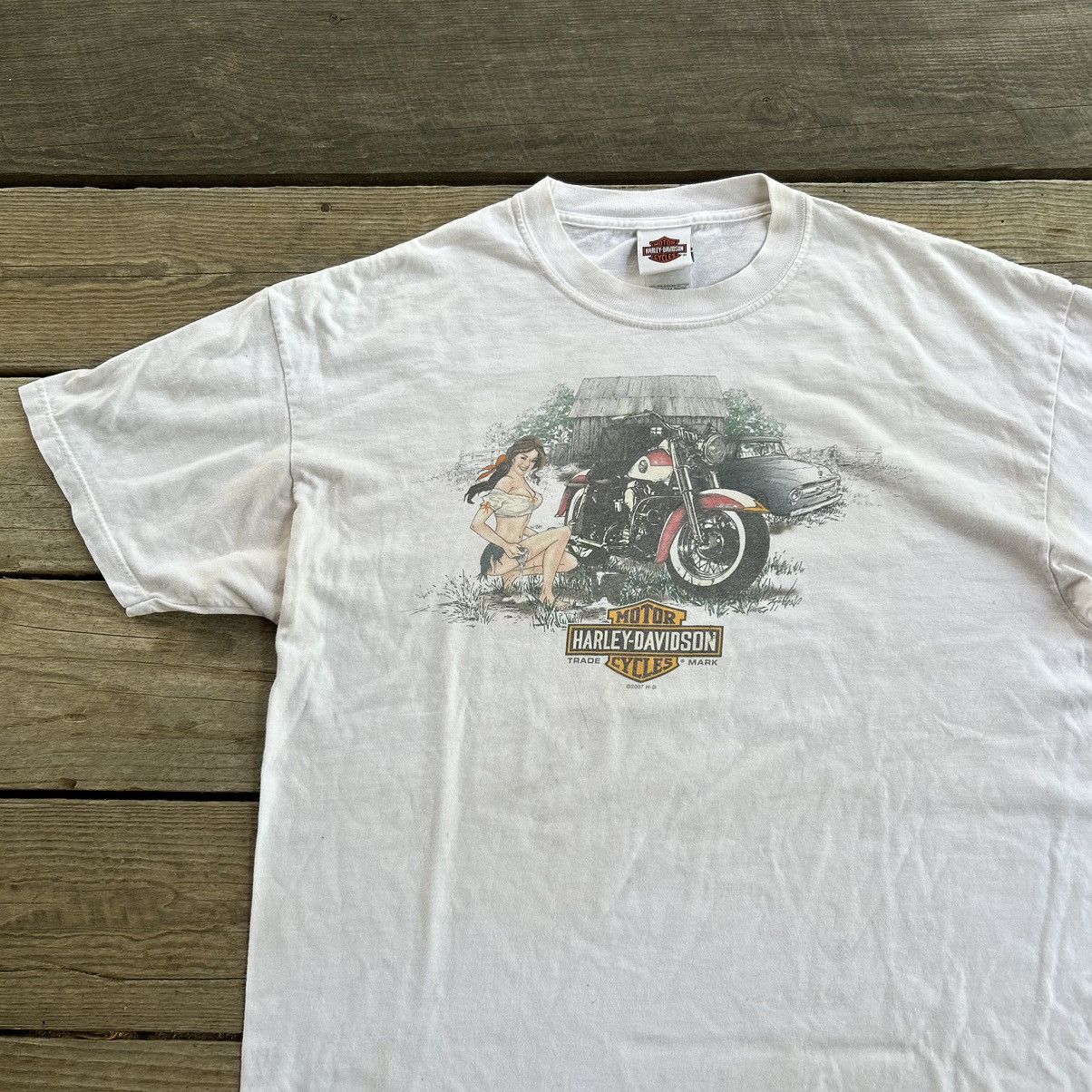 Harley Davidson Vintage Stained Distressed Harley Davidson Biker Chick Shirt Size US XL / EU 56 / 4 - 1 Thumbnail