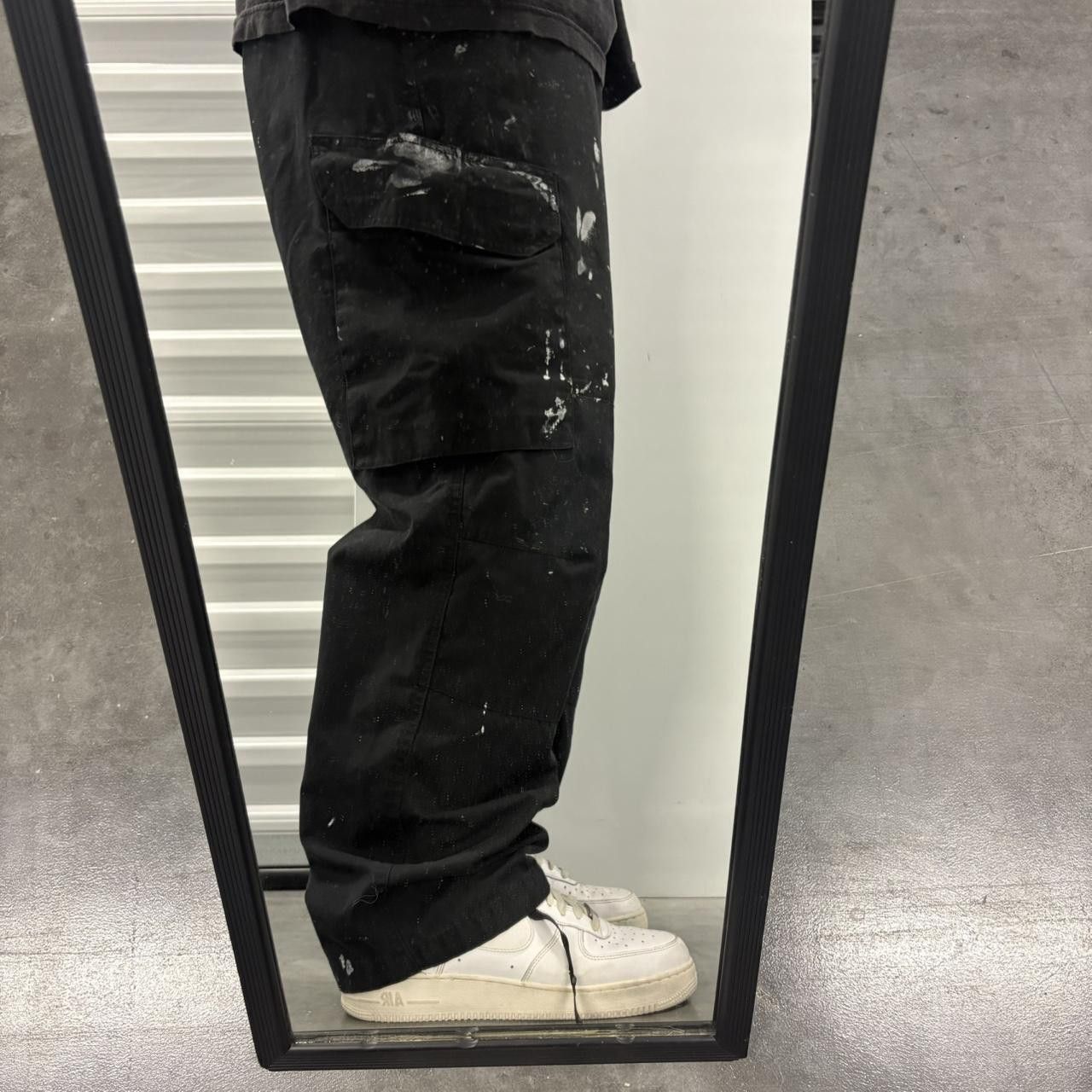 Vintage Crazy Vintage Y2K/2000s Baggy Black Paint Splatter LAPG Streetwear Style Grunge Cargo Pants! Size US 36 / EU 52 - 2 Thumbnail