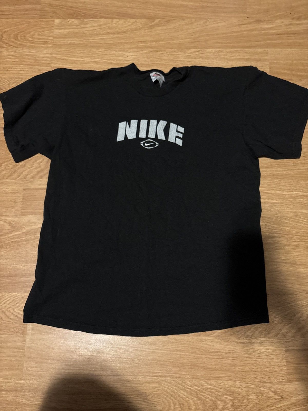 Nike old nike t shirt Size US L / EU 52-54 / 3 - 1 Thumbnail