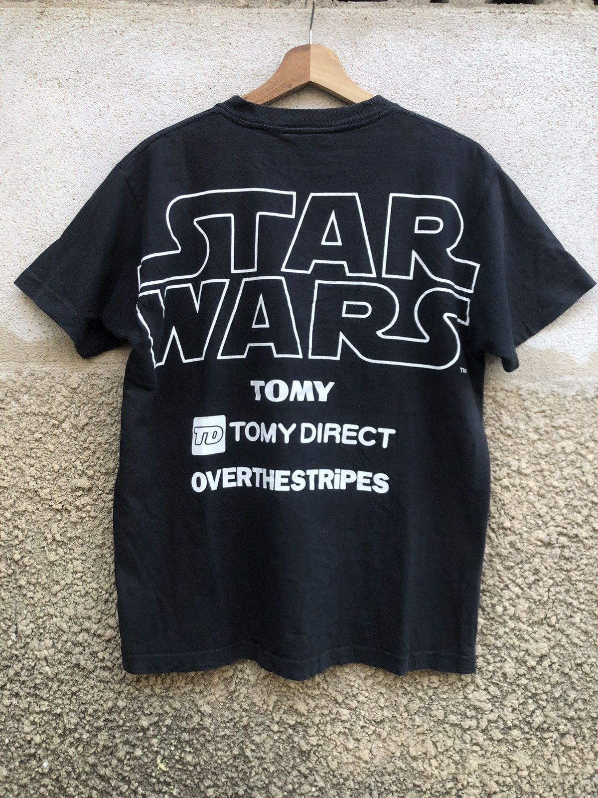 OVER THE STRiPES × Star Wars 2005 Vintage Star Wars X Over The Stripes Movie Promo Tshirt Size US M / EU 48-50 / 2 - 3 Thumbnail