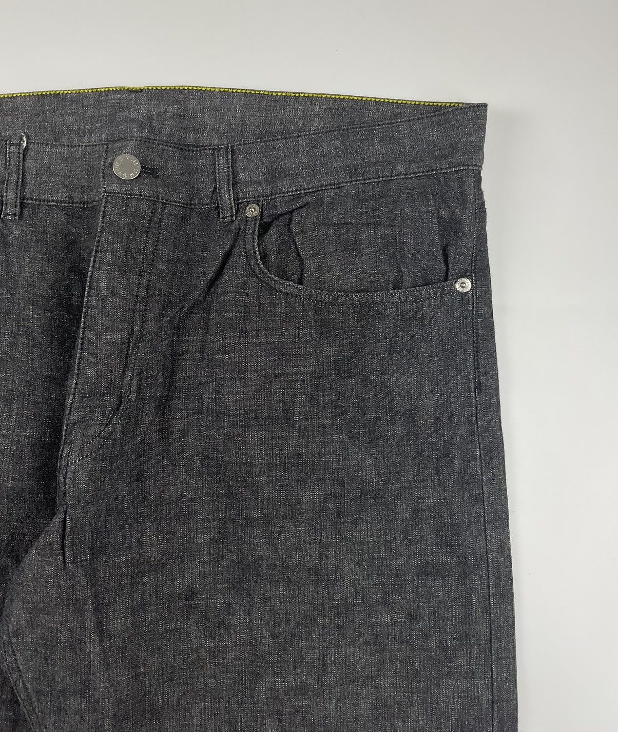 Louis Vuitton Louis Vuitton Leather Patch Regular Jeans Size US 38 / EU 54 - 3 Thumbnail