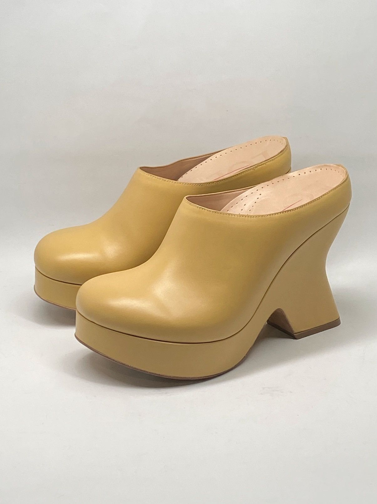 Loewe Loewe Terra 100 leather platform clogs size 37 Size US 7 / IT 37 - 1 Thumbnail