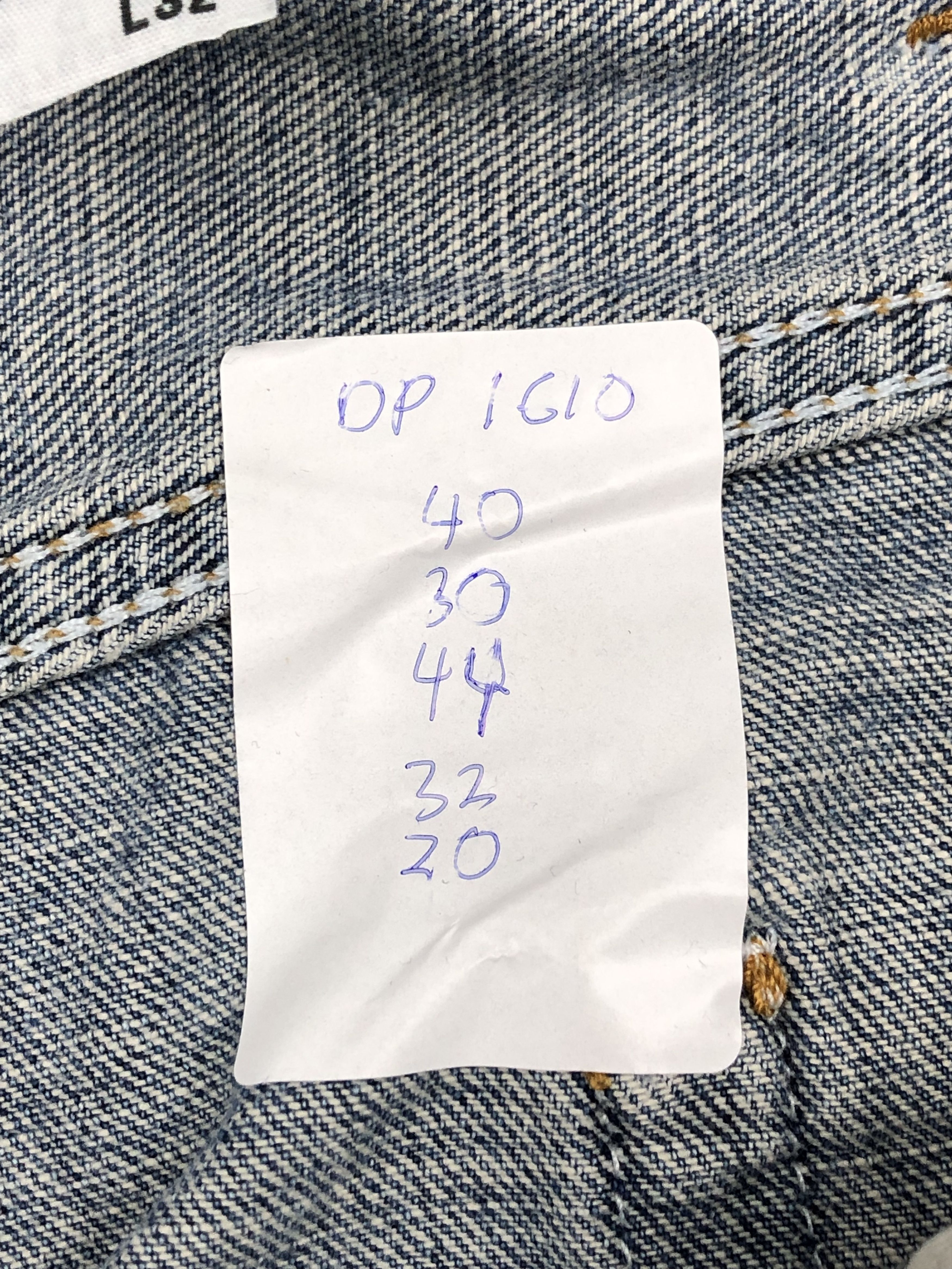Levi's Vintage Levis 569 Faded Blue Jeans DP1610 Size US 40 / EU 56 - 11 Thumbnail
