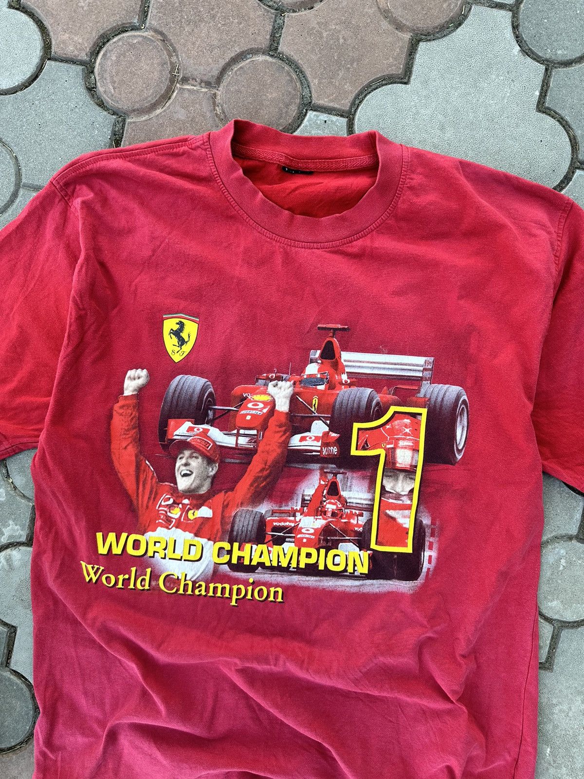 Ferrari × Formula 1 × Vintage Vintage 90s Formula 1 Ferrari Faded Tee Shirt USA Size US M / EU 48-50 / 2 - 2 Thumbnail