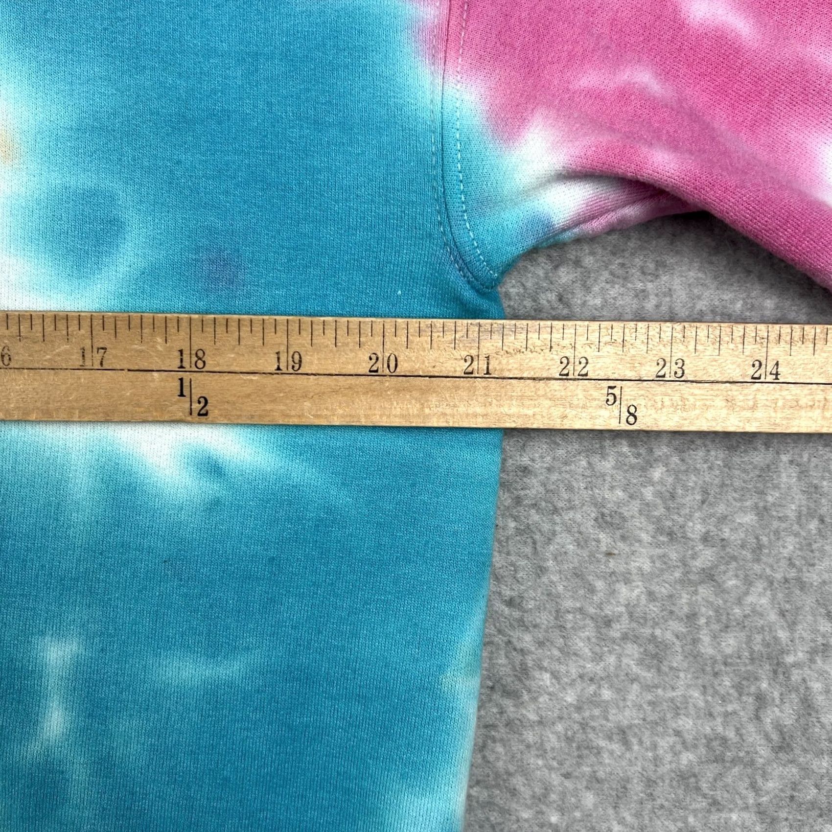 Vintage ILLENIUM Tour Concert EDM Music Merch Hoodie Sweatshirt Tie Dye Medium Size US M / EU 48-50 / 2 - 4 Thumbnail