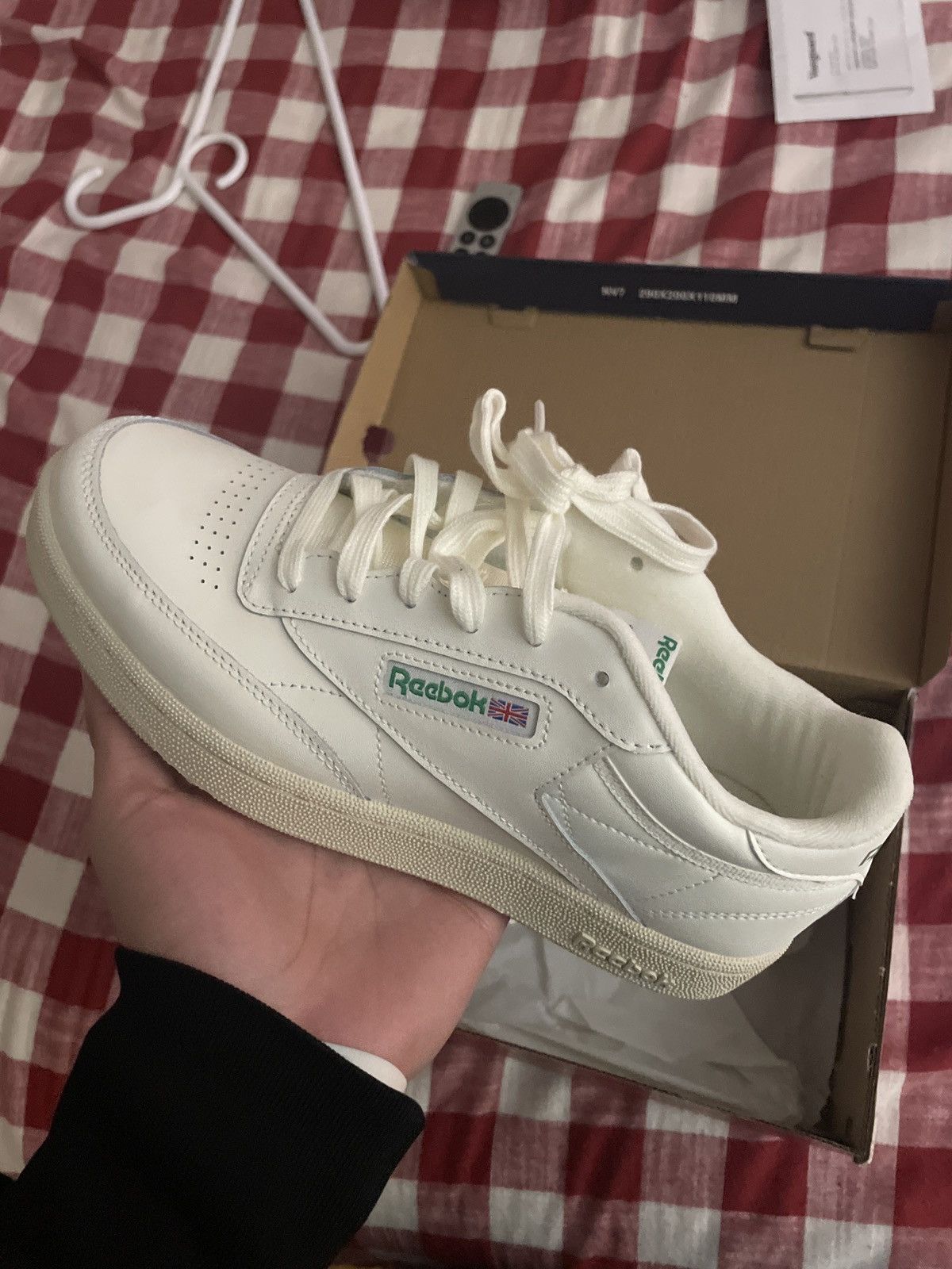 Reebok Club C chalk Size US 7 / EU 40 - 2 Thumbnail