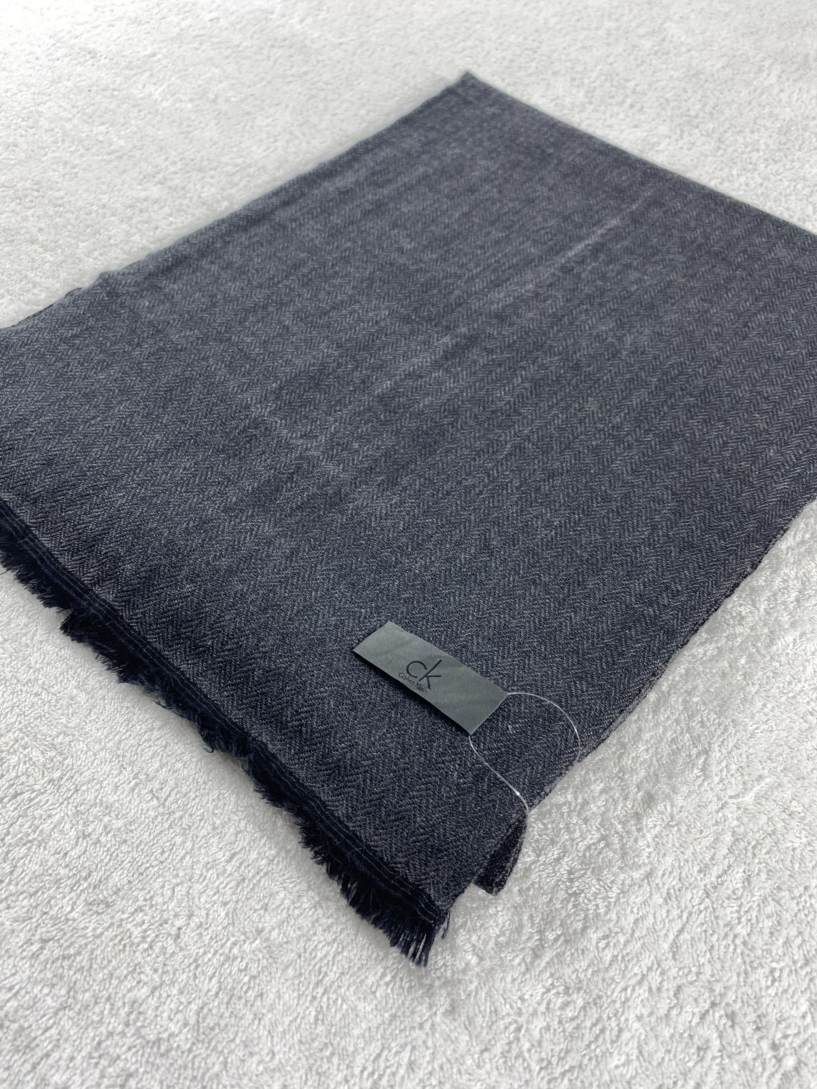 Calvin Klein Vintage Calvin Klein Scarf/Muffler/Neckwear MF786 Size ONE SIZE - 3 Thumbnail