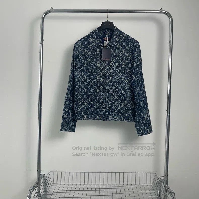 Louis Vuitton Louis Vuitton Full print denim jacket Size US S / EU 44-46 / 1 - 1 Thumbnail