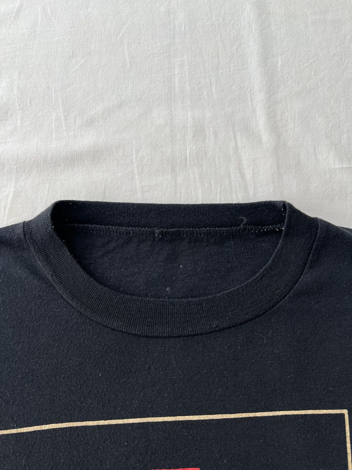 Band Tees Vintage 1987 U2 The Joshua Tree Black T-shirt Size US XL / EU 56 / 4 - 11 Thumbnail
