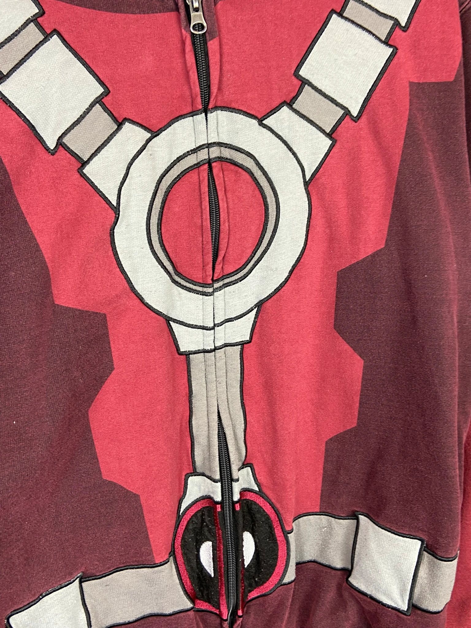 Marvel Comics Hoodie Marvel Deadpool red costume zip up jacket L Size US L / EU 52-54 / 3 - 3 Thumbnail