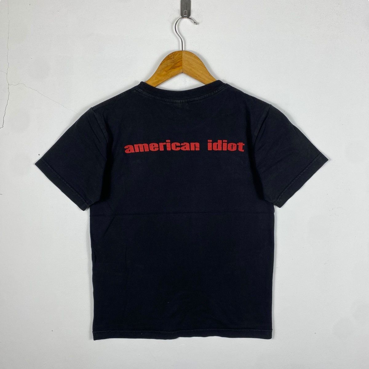 Band Tees Vintage 00's GREEN DAY American Idiot Album Band Tee Shirt Size US S / EU 44-46 / 1 - 4 Thumbnail