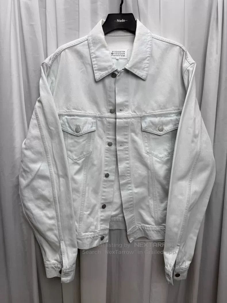 Maison Margiela Maison Margiela Distressed Denim Jacket with Painted Style Size US L / EU 52-54 / 3 - 1 Thumbnail