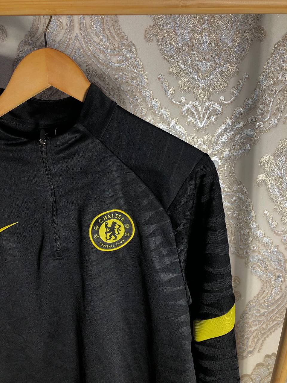 Nike VINTAGE NIKE FC CHELSEA LONDON ENGLAND SOCCER JERSEY RETRO Size US L / EU 52-54 / 3 - 2 Thumbnail