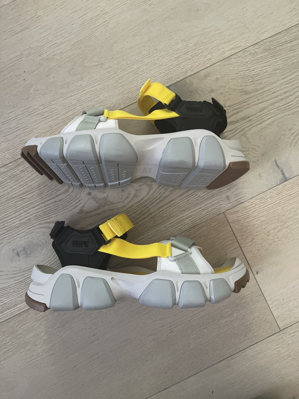 Onitsuka Tiger RARE SIZE US 14 ONITSUKA TIGER DENTIGRE BELTED SANDALS Size US 14 / EU 47 - 1 Thumbnail