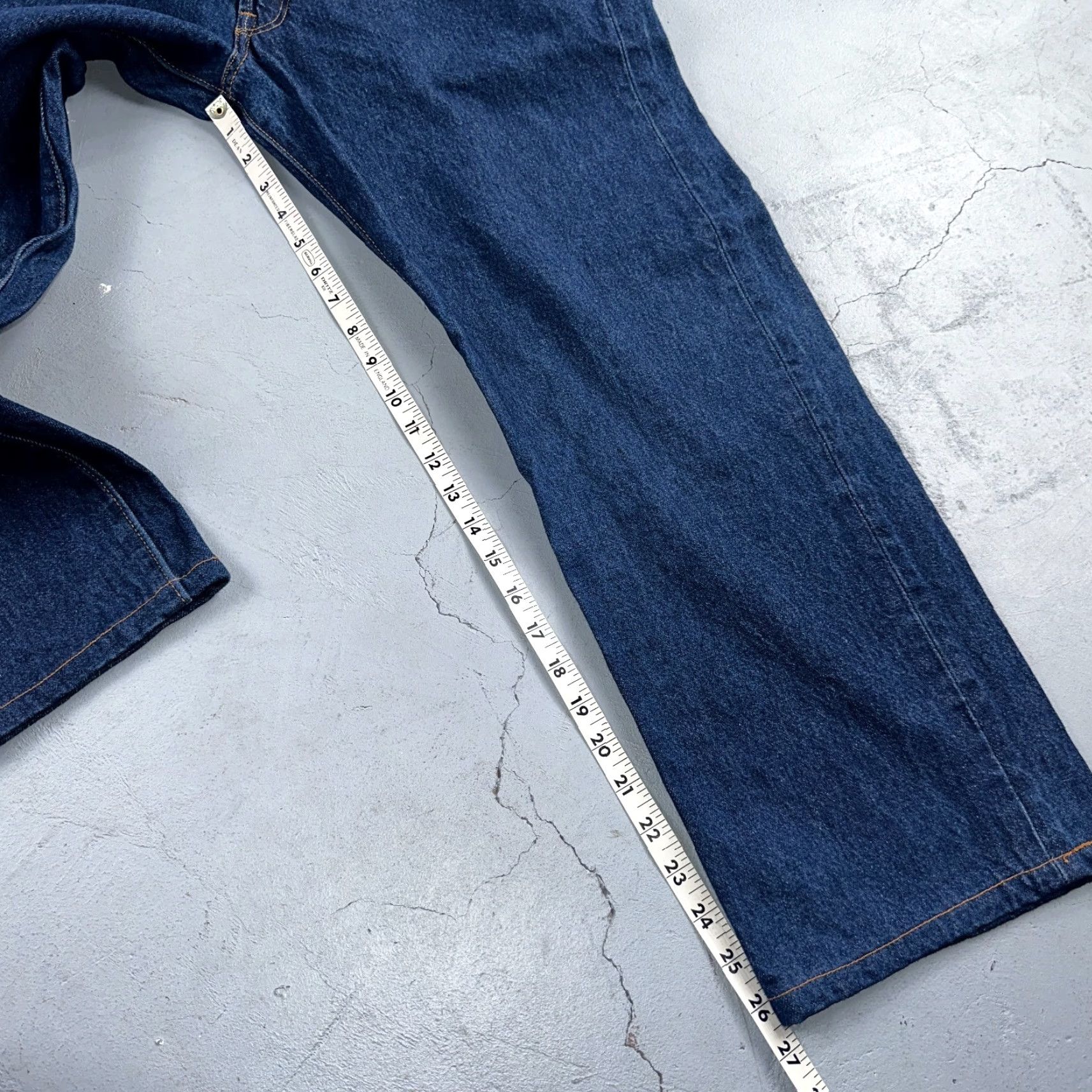 Levi's VINTAGE Levi's 501 Jeans Men 36x33 Straight Leg Dark Wash 90s Y2K Classic Denim Size US 36 / EU 52 - 5 Thumbnail