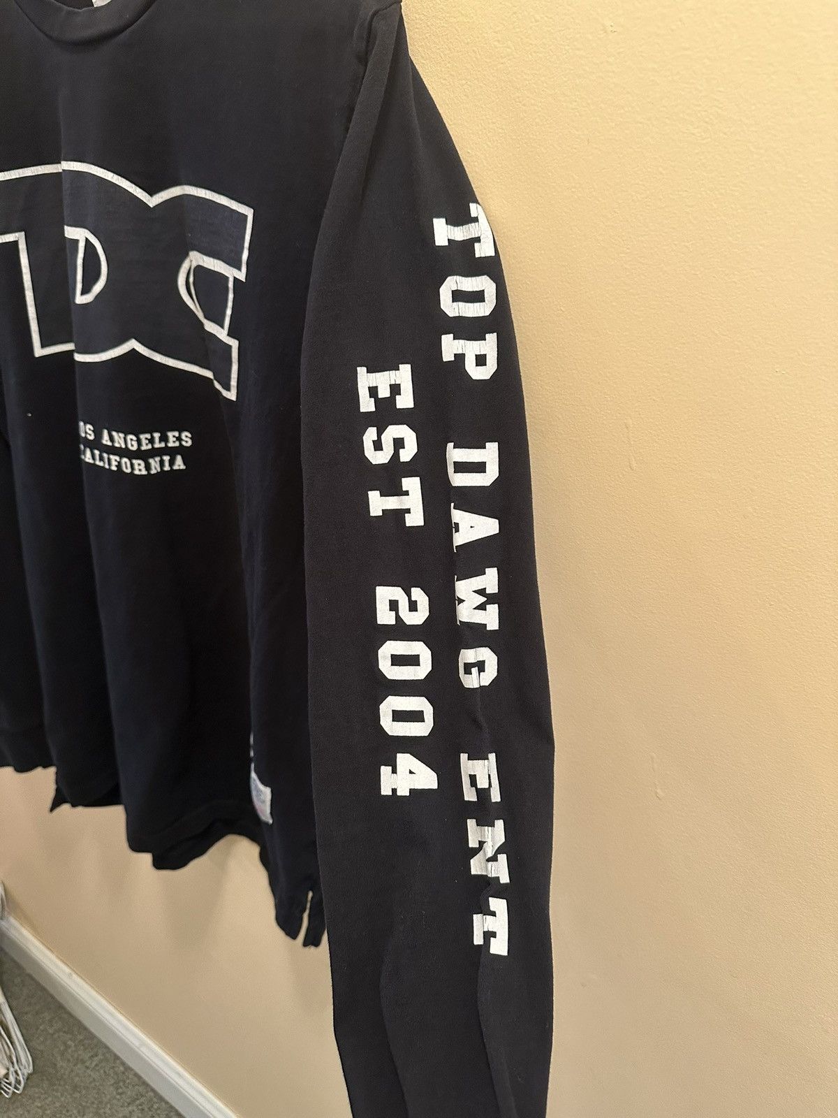Top Dawg Entertainment TDE logo tee Size US L / EU 52-54 / 3 - 2 Thumbnail