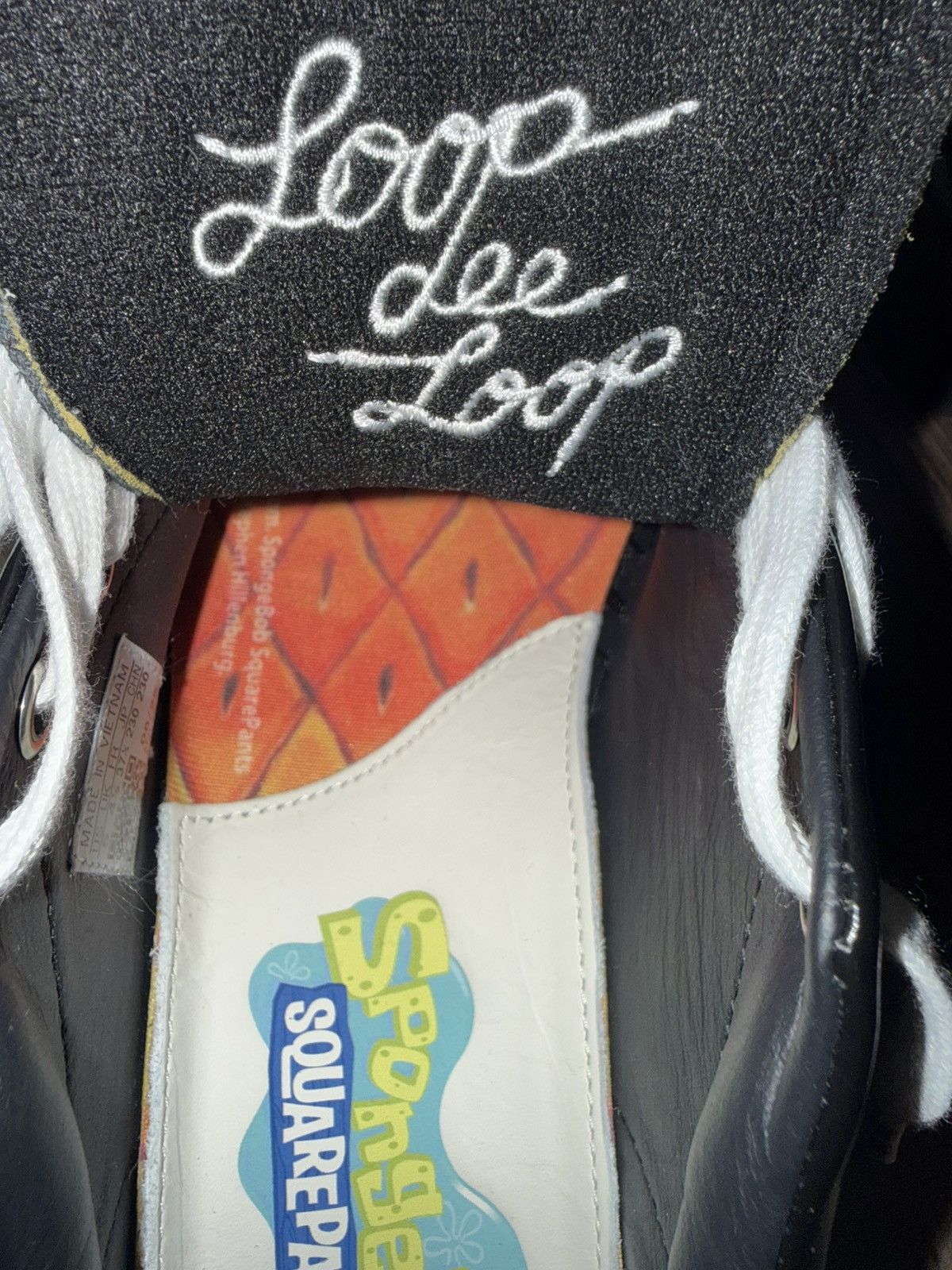 Adidas Adidas x SpongeBob Stan Smith Freizeit Black US 5 Size US 5 / EU 37 - 7 Thumbnail