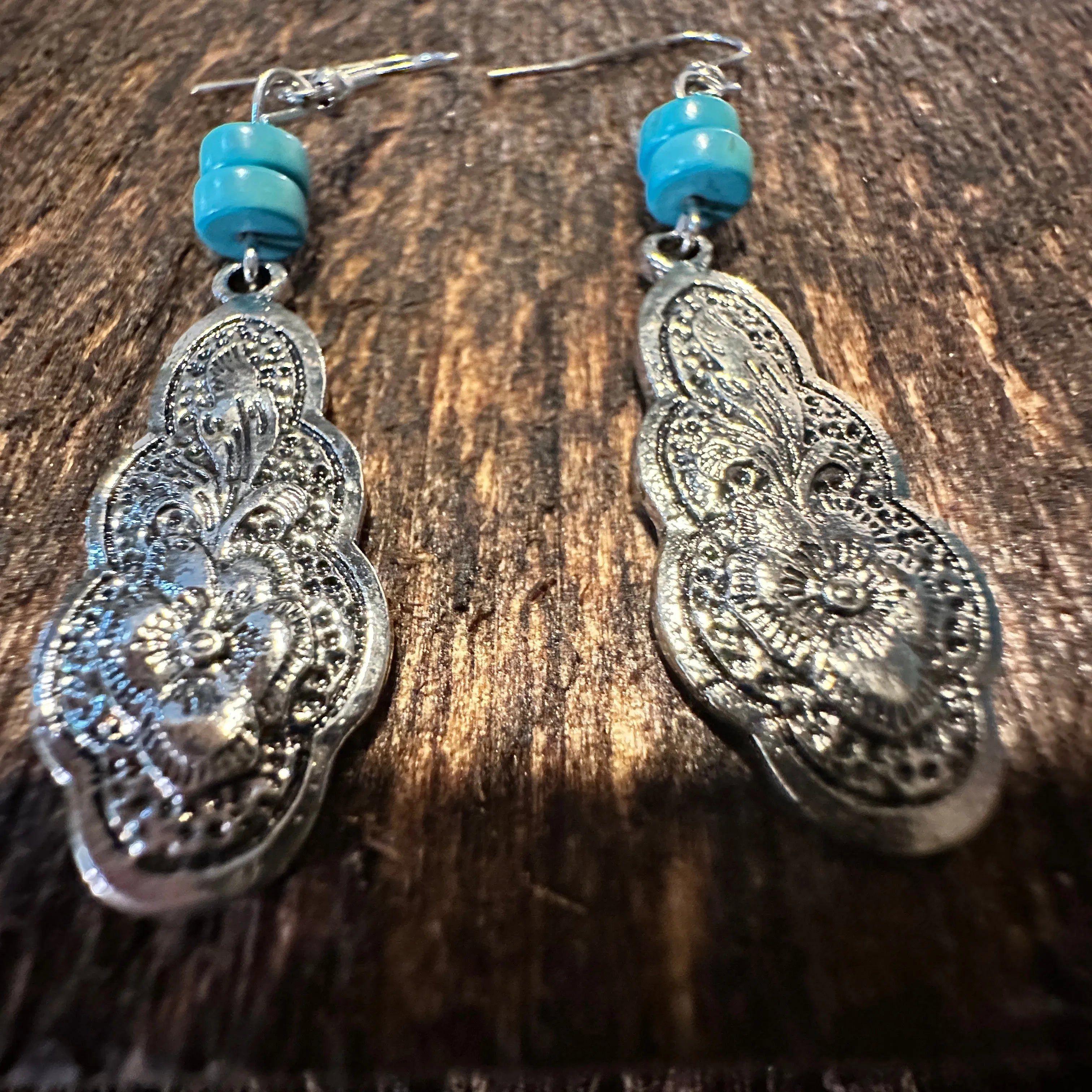 Other Boho Hippie Cowgirl Western Turquoise Silver Teardrop Earrin Size ONE SIZE - 2 Thumbnail