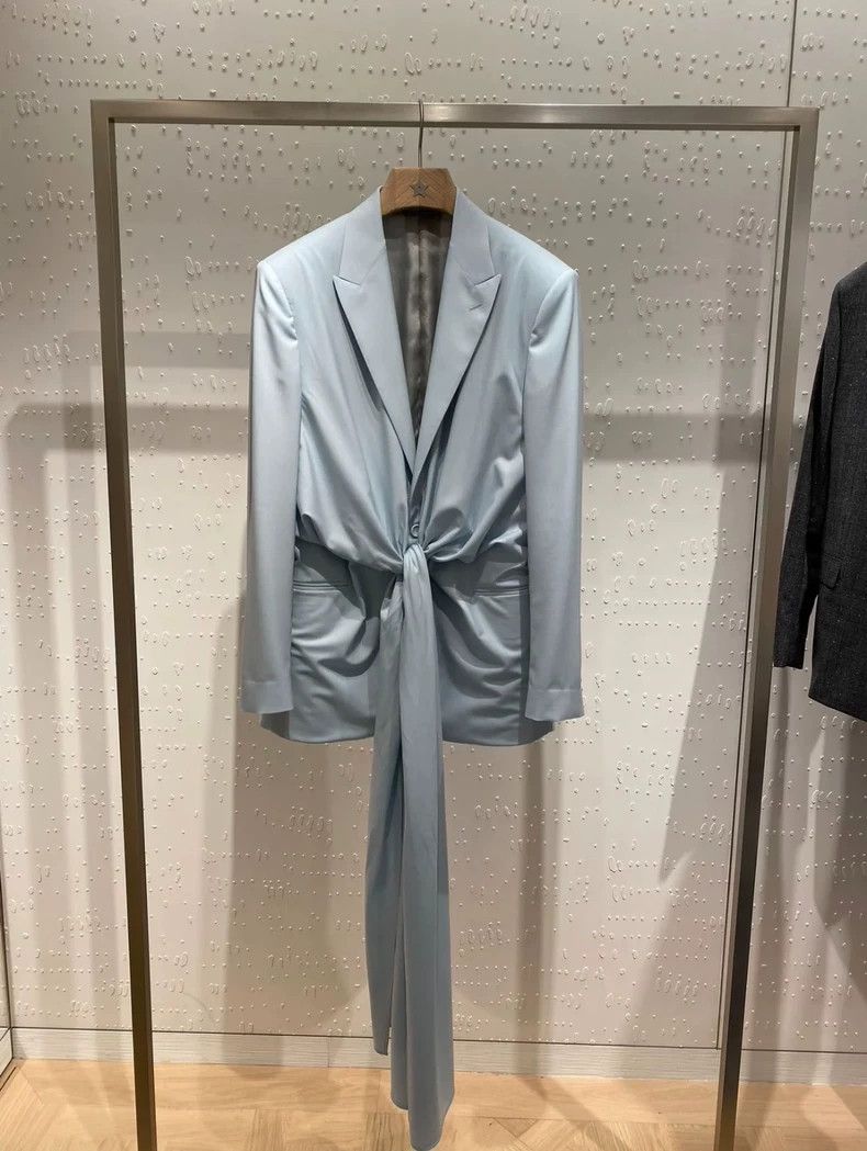 Dior Dior size 48 Mint green ribbon wool suit suit Size L / US 10 / IT 46 - 9 Thumbnail