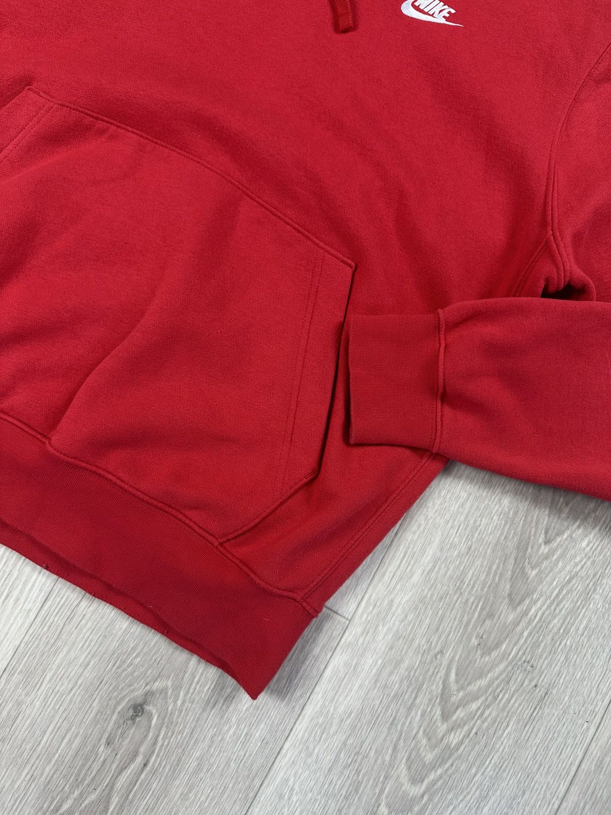 Nike Nike Red Hoodie Small Logo Size L Size US L / EU 52-54 / 3 - 5 Thumbnail