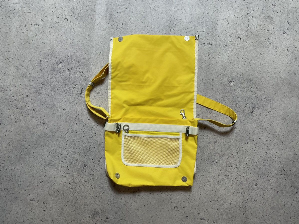 Lacoste Vintage Messenger Crossbody Slim Bag Lacoste Y2K Yellow Size ONE SIZE - 8 Thumbnail