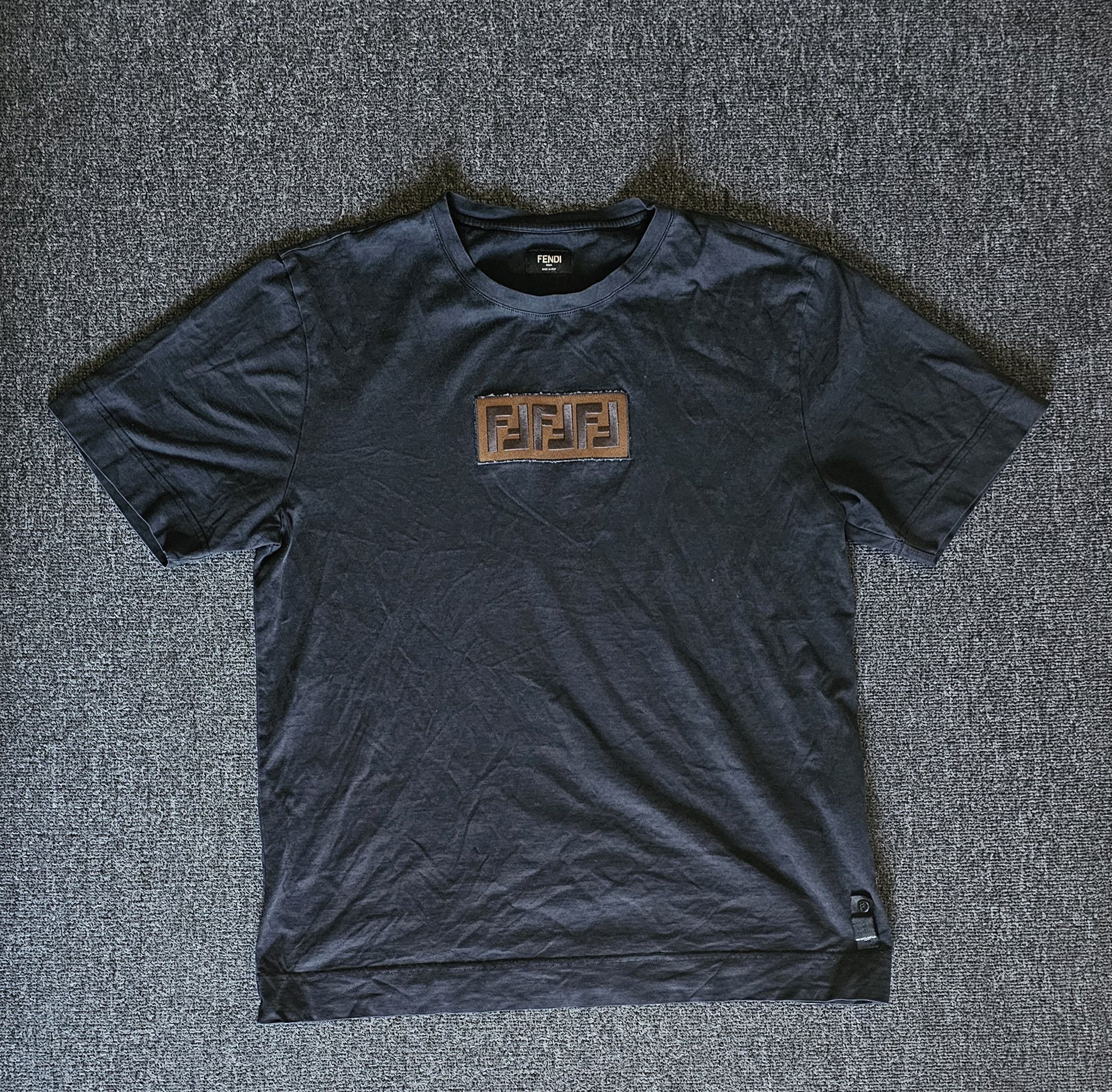 Fendi men's black t-shirts size M
