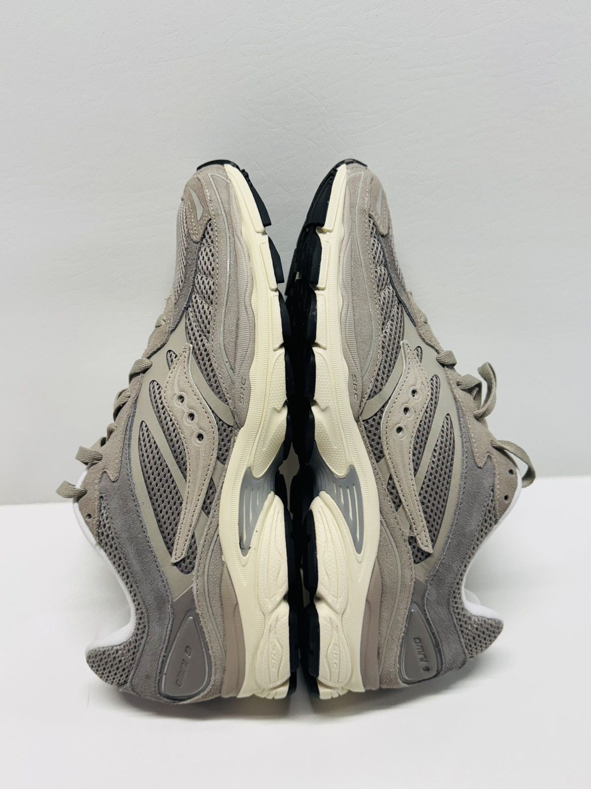 Saucony Saucony Progrid Omni 9 Sneakers Grey Size US 13 / EU 46 - 2 Thumbnail
