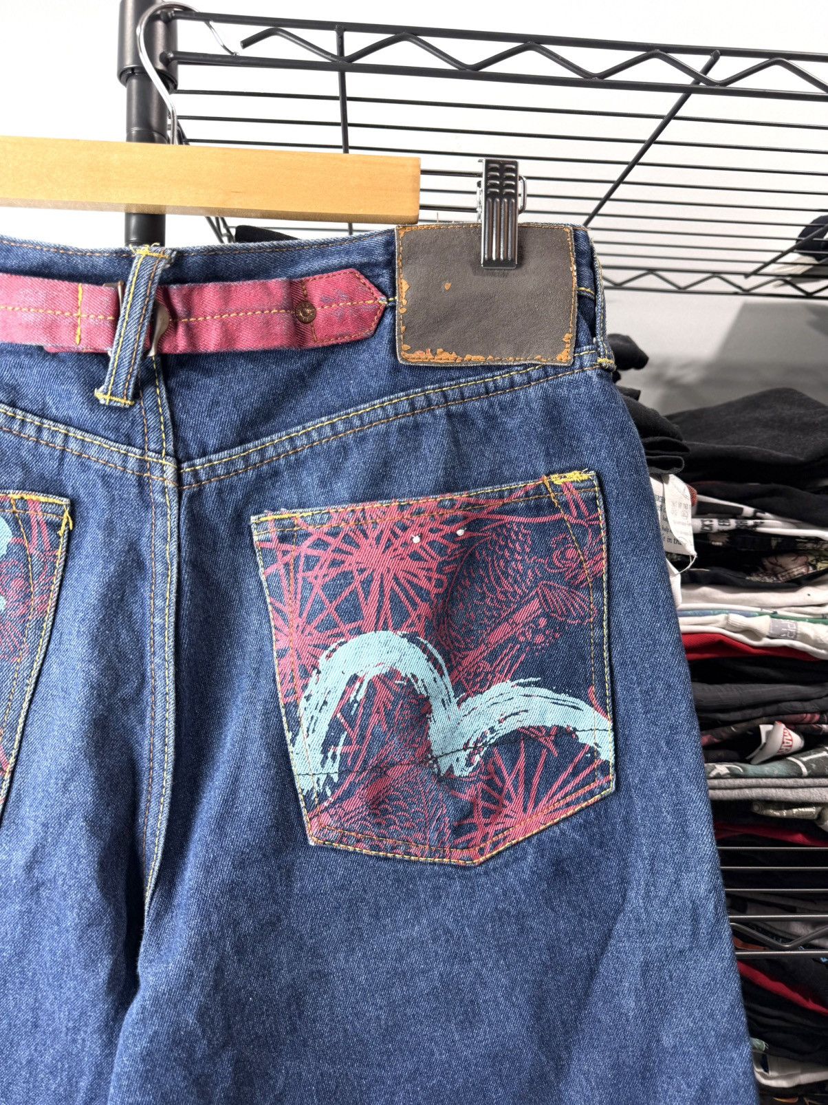 Evisu Vintage Evisu Hieroglyphs Denim Shorts Japan Size US 32 / EU 48 - 6 Thumbnail