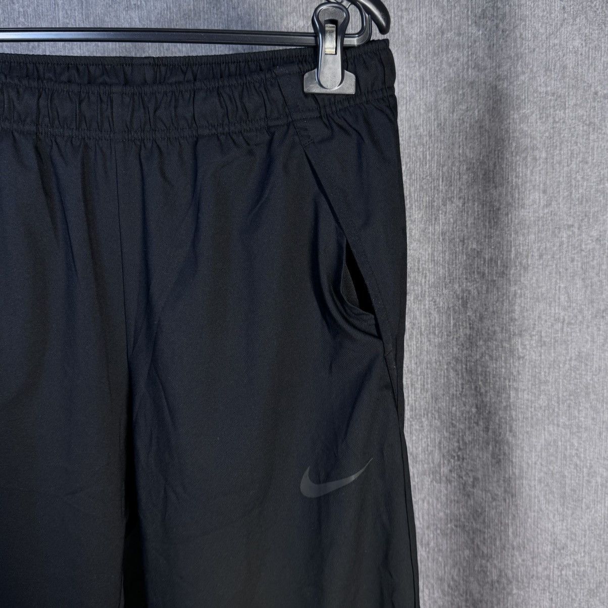 Nike Y2K Nike Baggy Pants nylon joggers Size US 32 / EU 48 - 2 Thumbnail