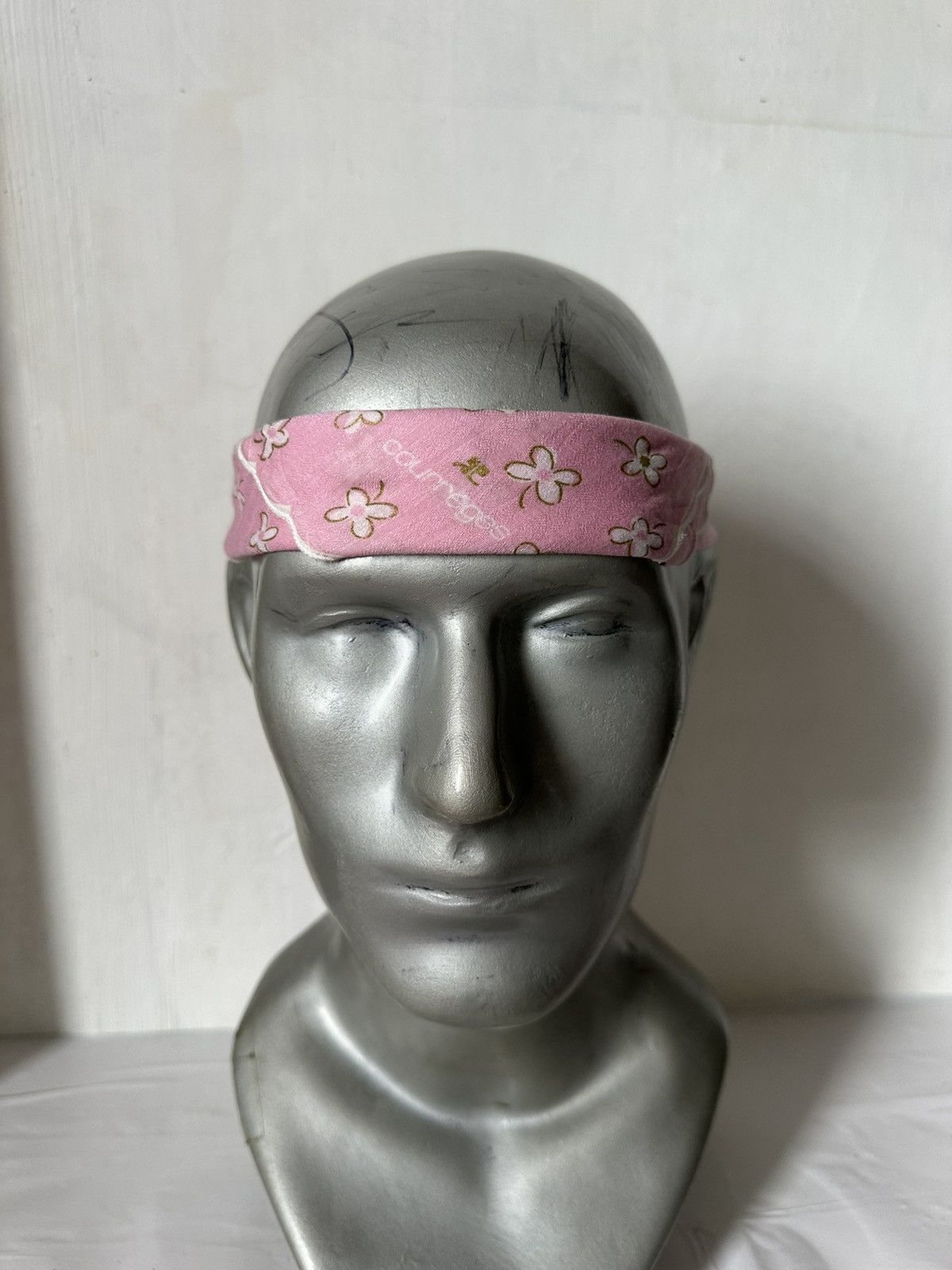 Vintage Vintage Courreges Handkerchief/ Neckerchief/ Bandana Size ONE SIZE - 11 Thumbnail