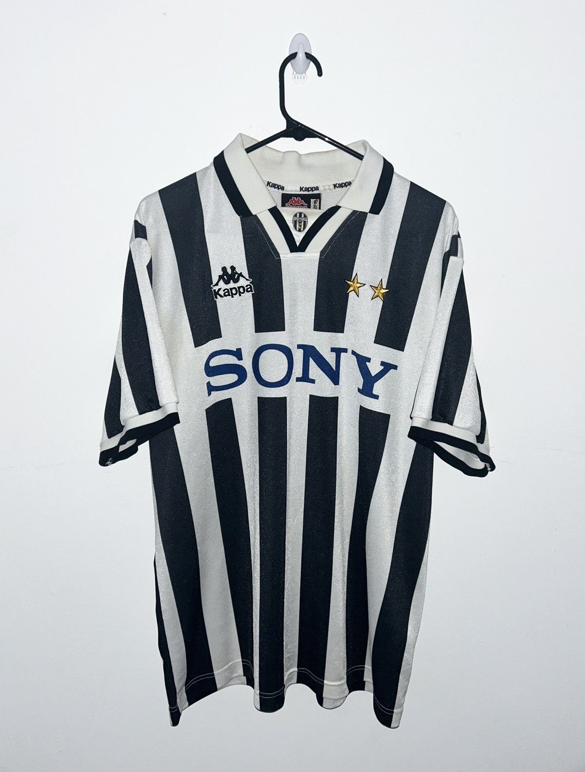 Kappa Juventus 1995/96 home jersey Size US L / EU 52-54 / 3 - 1 Thumbnail
