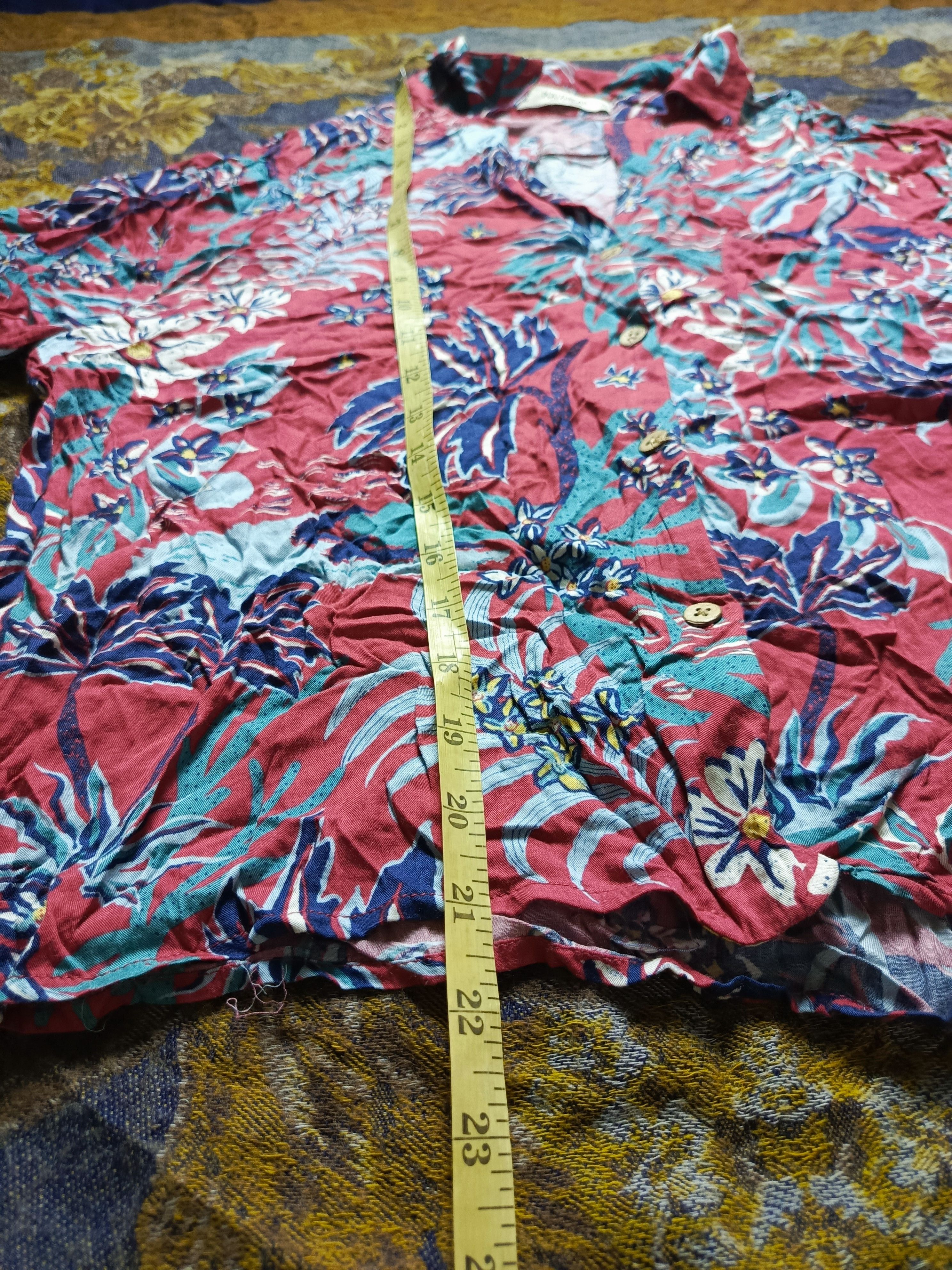 Pull & Bear Pull & Bear Vibrant Floral Crop – Casual Summer Look Size S / US 4 / IT 40 - 5 Thumbnail