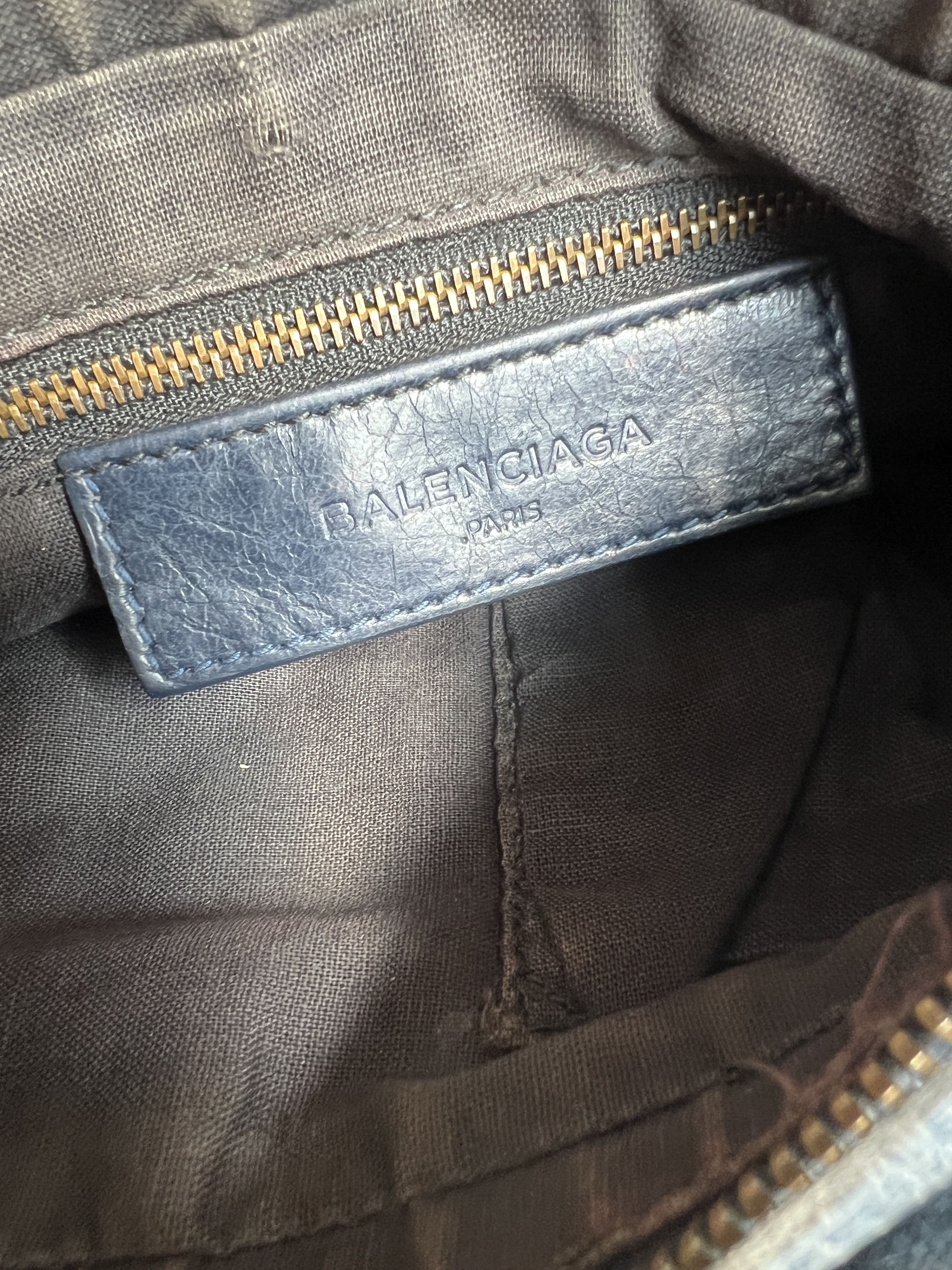 Balenciaga Authentic Balenciaga Navy Blue Hip City Leather Bag Size ONE SIZE - 15 Thumbnail