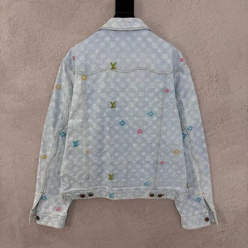 Louis Vuitton Louis Vuitton Tyler SS24 LV Logo monogrammed embroidered l Size US L / EU 52-54 / 3 - 2 Thumbnail