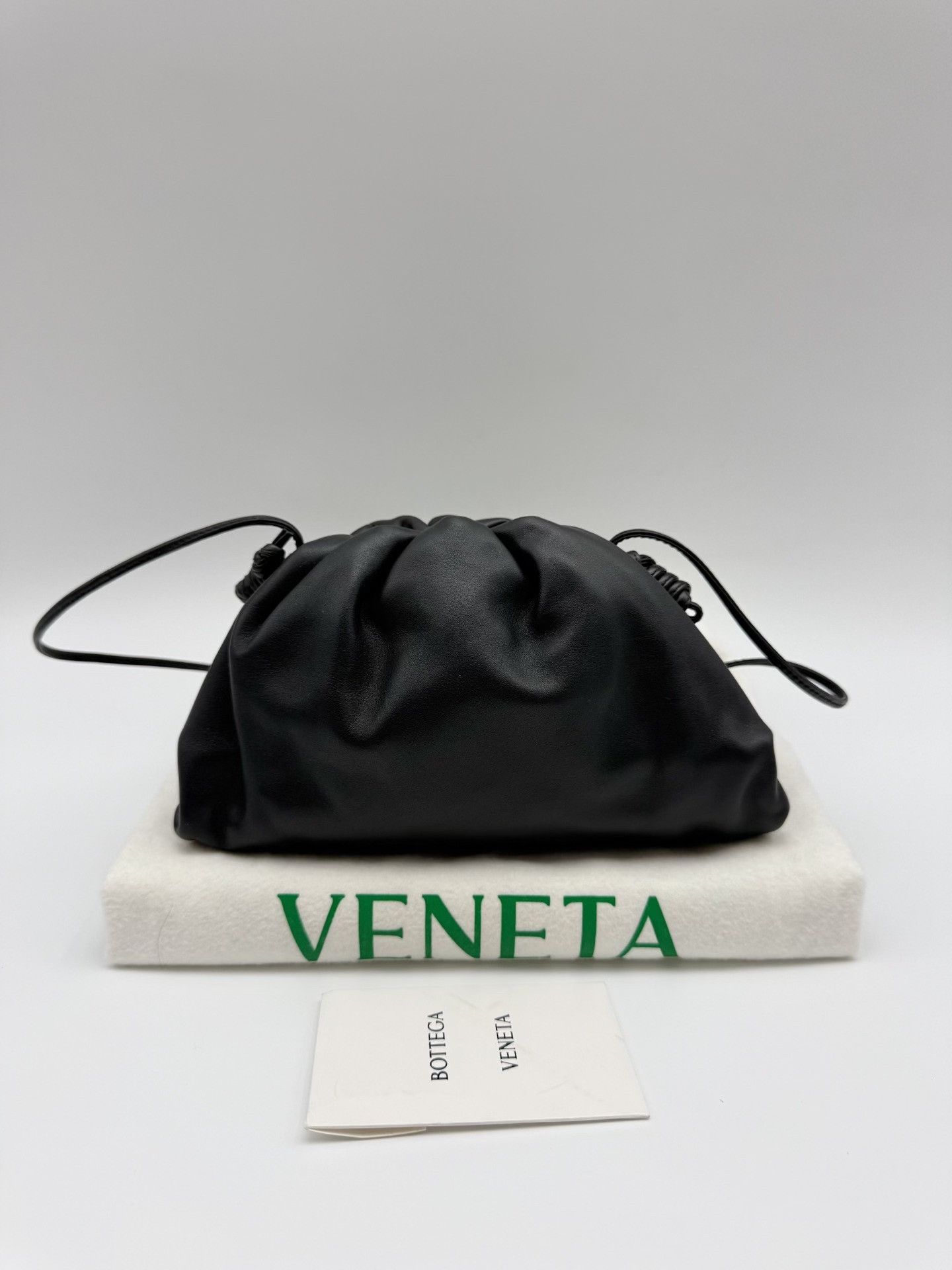 Bottega Veneta Pre-loved Bag Very good condition Size ONE SIZE - 1 Thumbnail