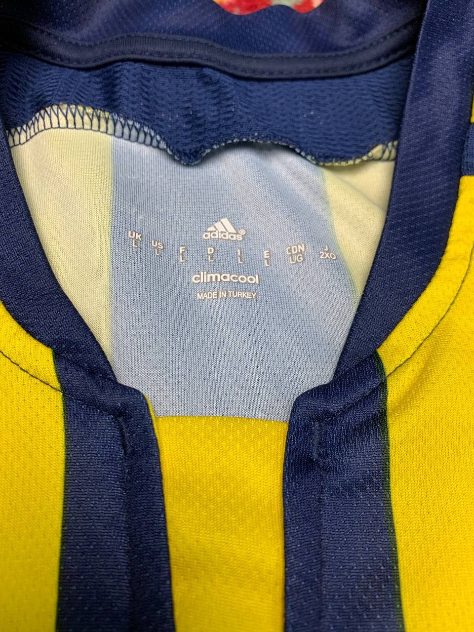 Adidas FENERBAHCE 2015 2016 HOME FOOTBALL SHIRT SOCCER JERSEY Size US L / EU 52-54 / 3 - 4 Thumbnail