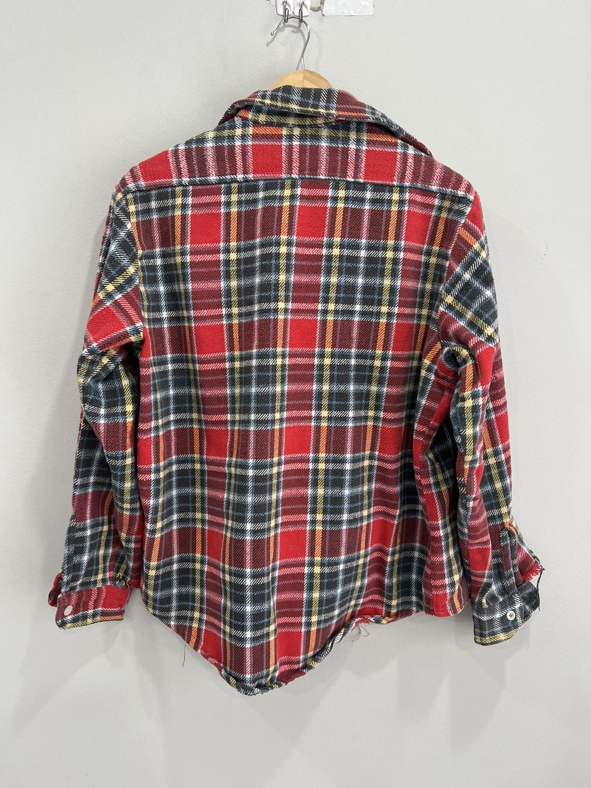 Big Mac Vintage Big Mac Thrashed Flannel Shirt button plaid Size US M / EU 48-50 / 2 - 2 Thumbnail