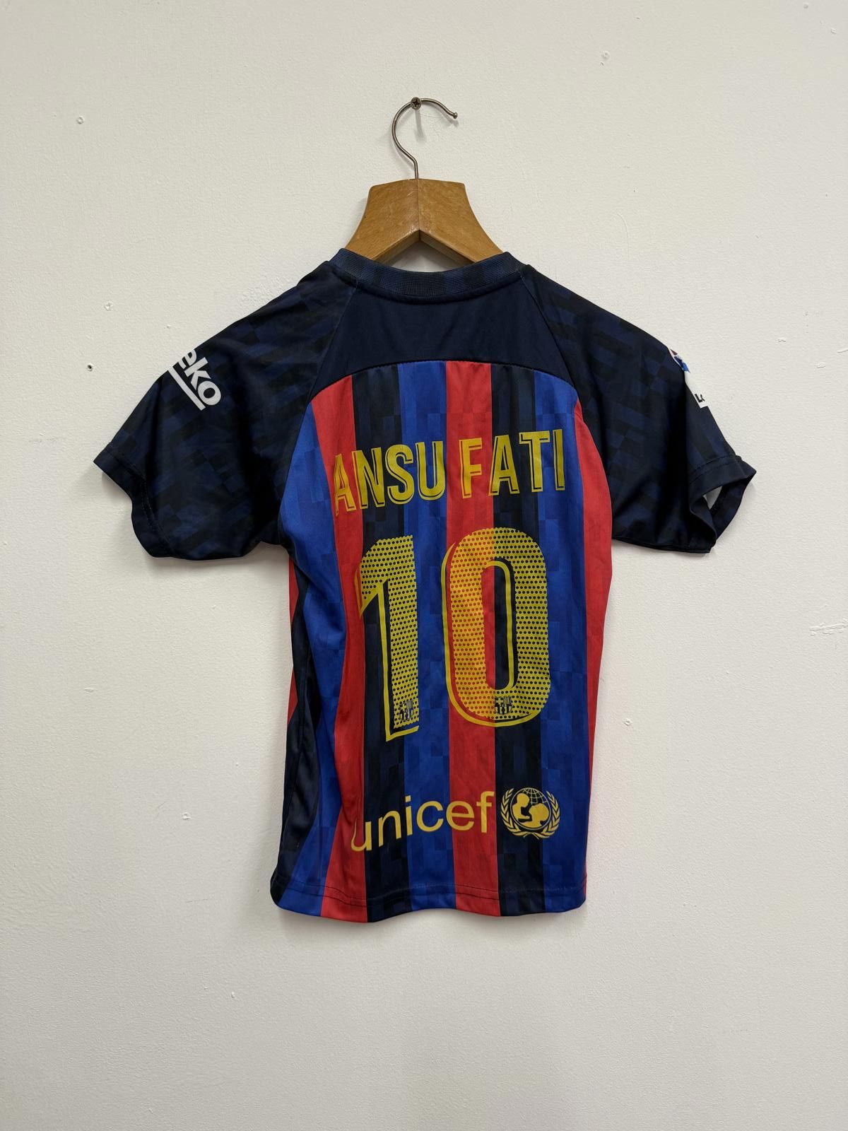 Nike FC Barcelona Ansu Fati #10 Soccer Jersey Size ONE SIZE - 3 Thumbnail