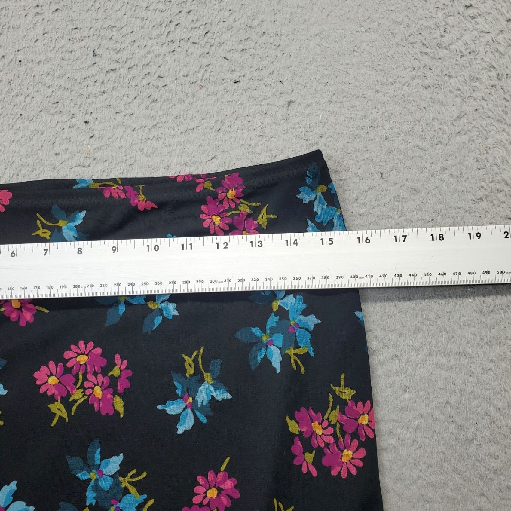 Express Express Skirt Women S Floral Multicolor Ruffle Hem Pull On Short Size: Womens Size S Size 28" / US 6 / IT 42 - 3 Thumbnail