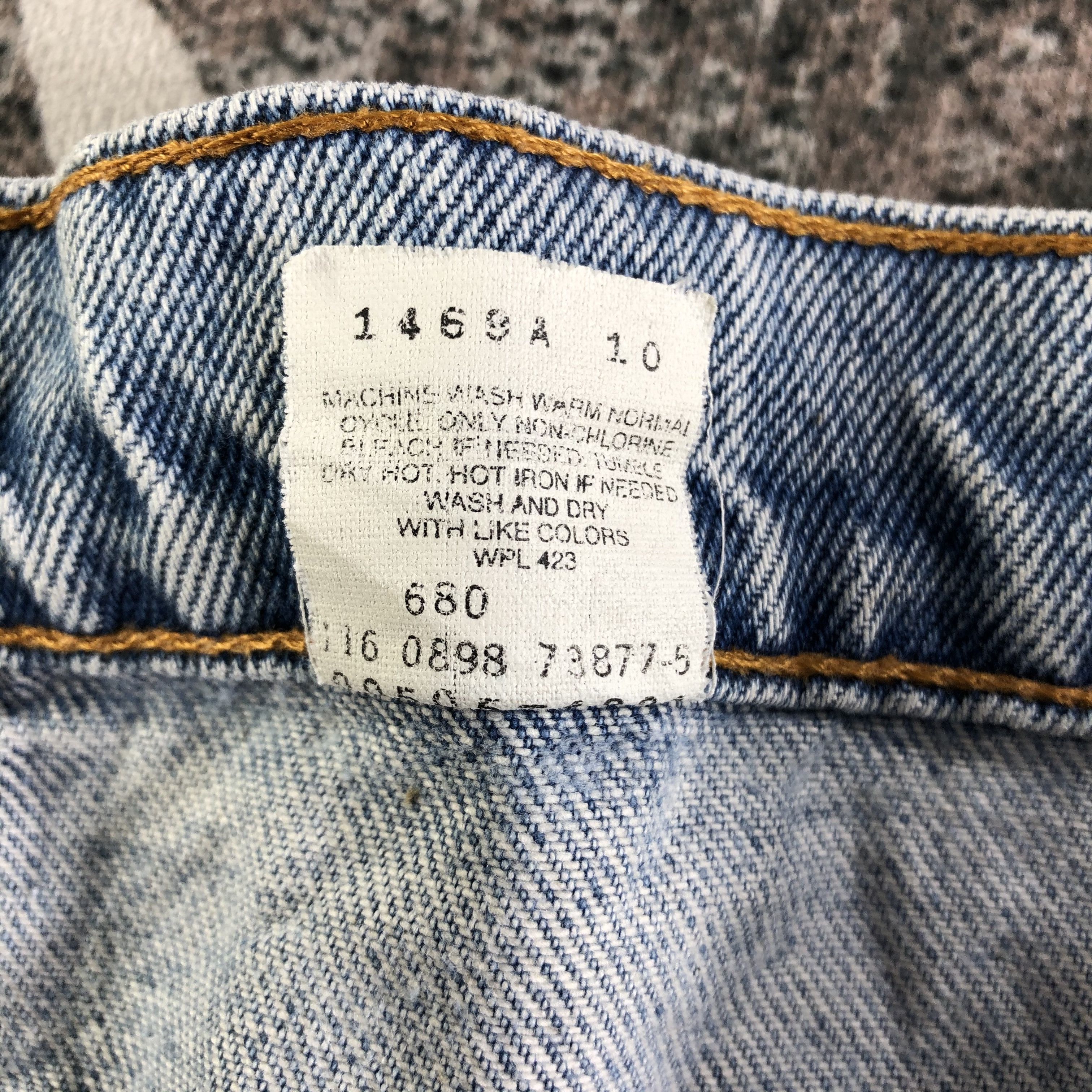 Levi's Vintage 90s Levis 505 Jeans Light Wash Denim KJ3107 Size US 30 / EU 46 - 11 Thumbnail