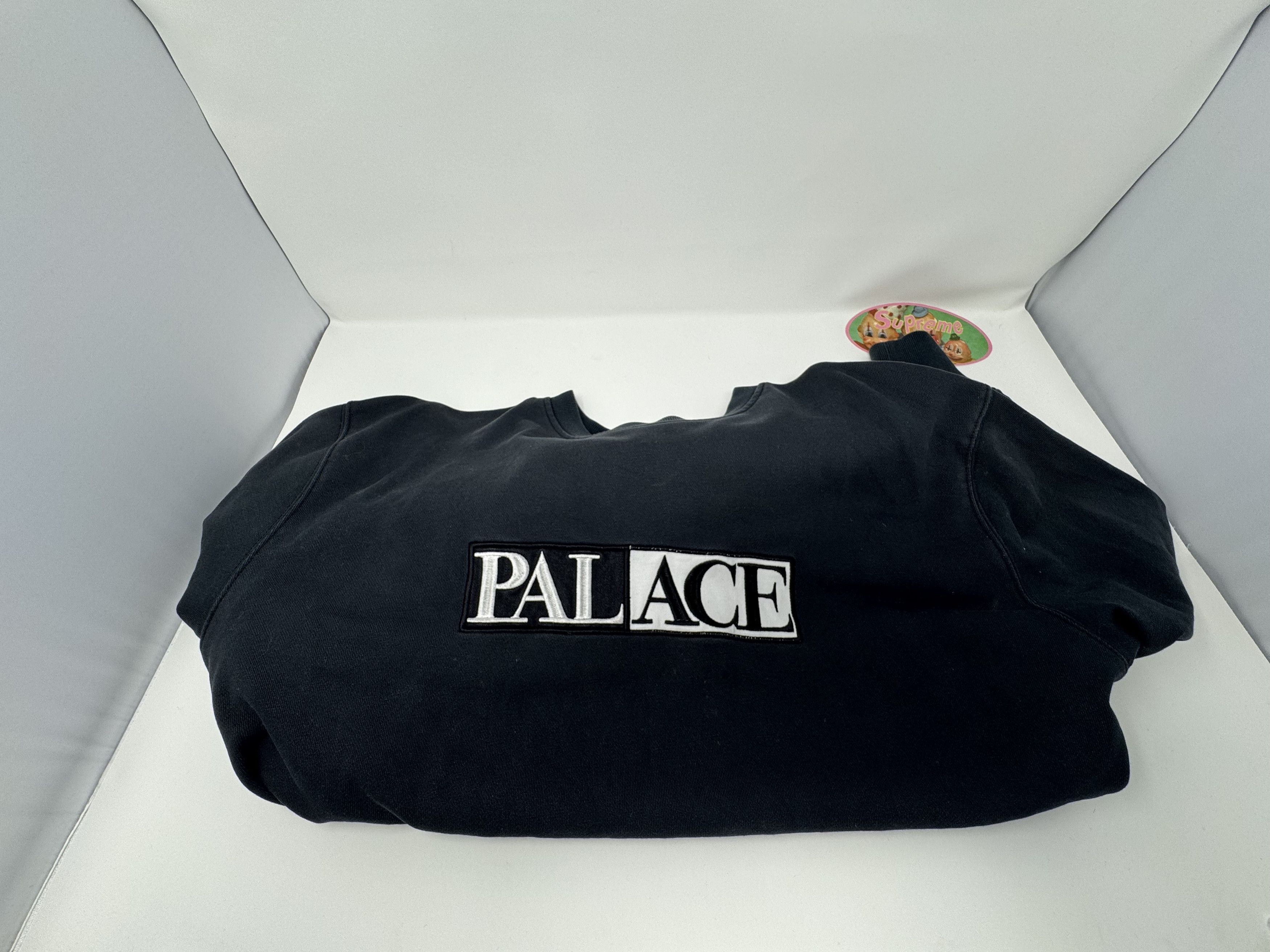 Palace Palace Donimo Domino box logo crewneck sweater black white Size US L / EU 52-54 / 3 - 1 Thumbnail
