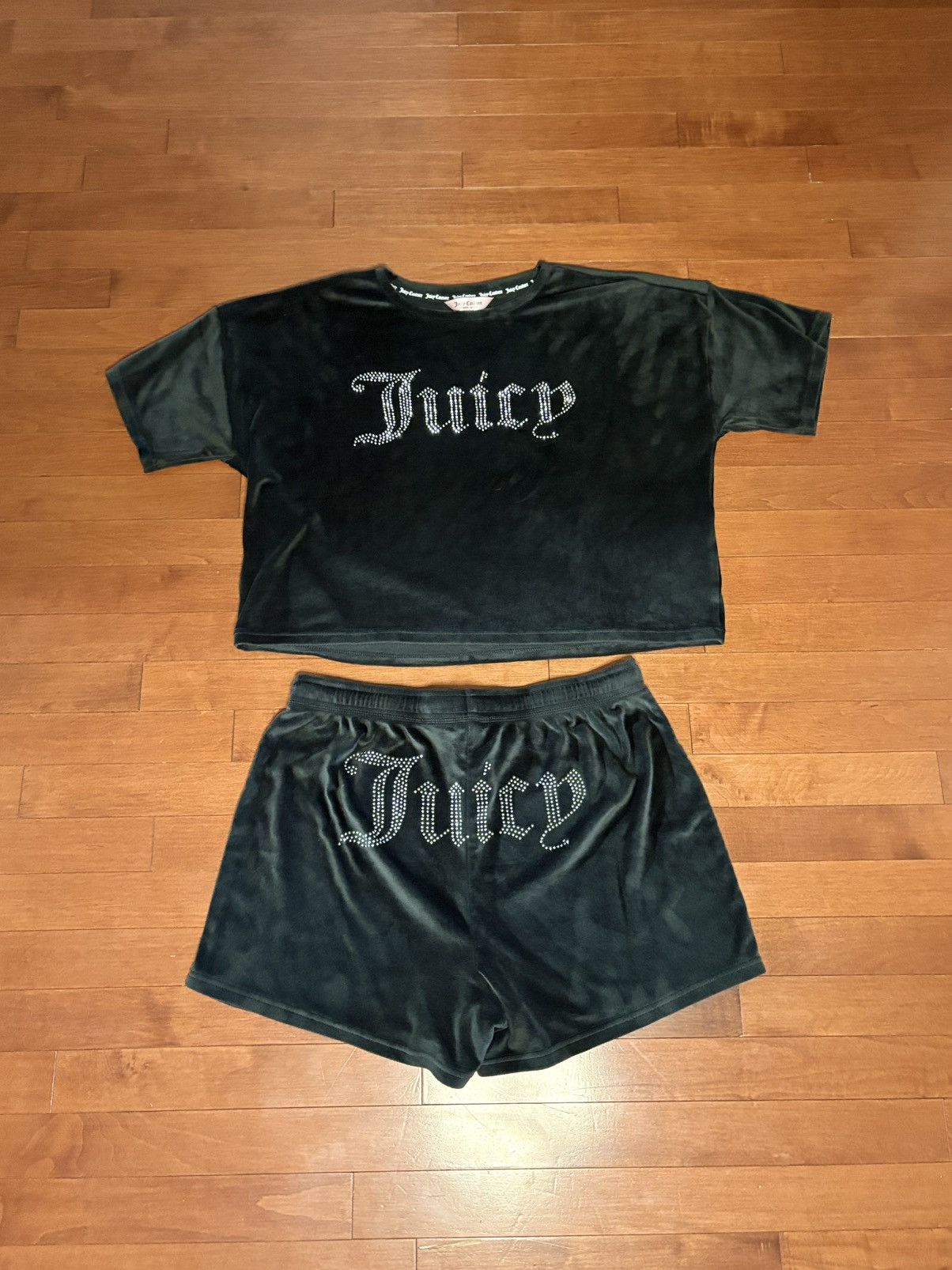 Juicy Couture Juicy Couture 2-Piece Sleep Set | $35 Size L / US 10 / IT 46 - 1 Thumbnail