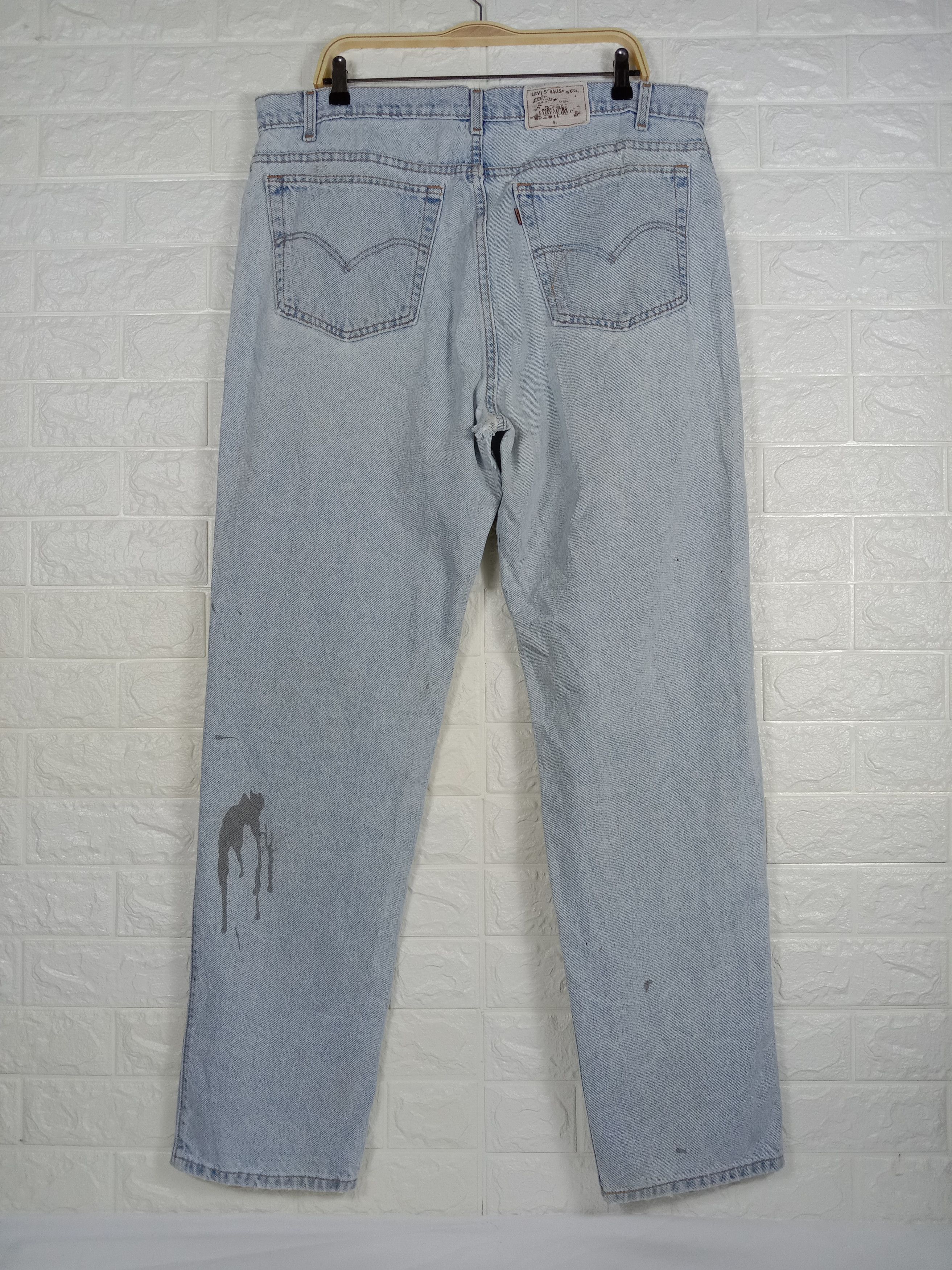 Levi's Vintage 90s Levi’s 540 Jeans Light Wash Distressed Denim Size US 40 / EU 56 - 5 Thumbnail