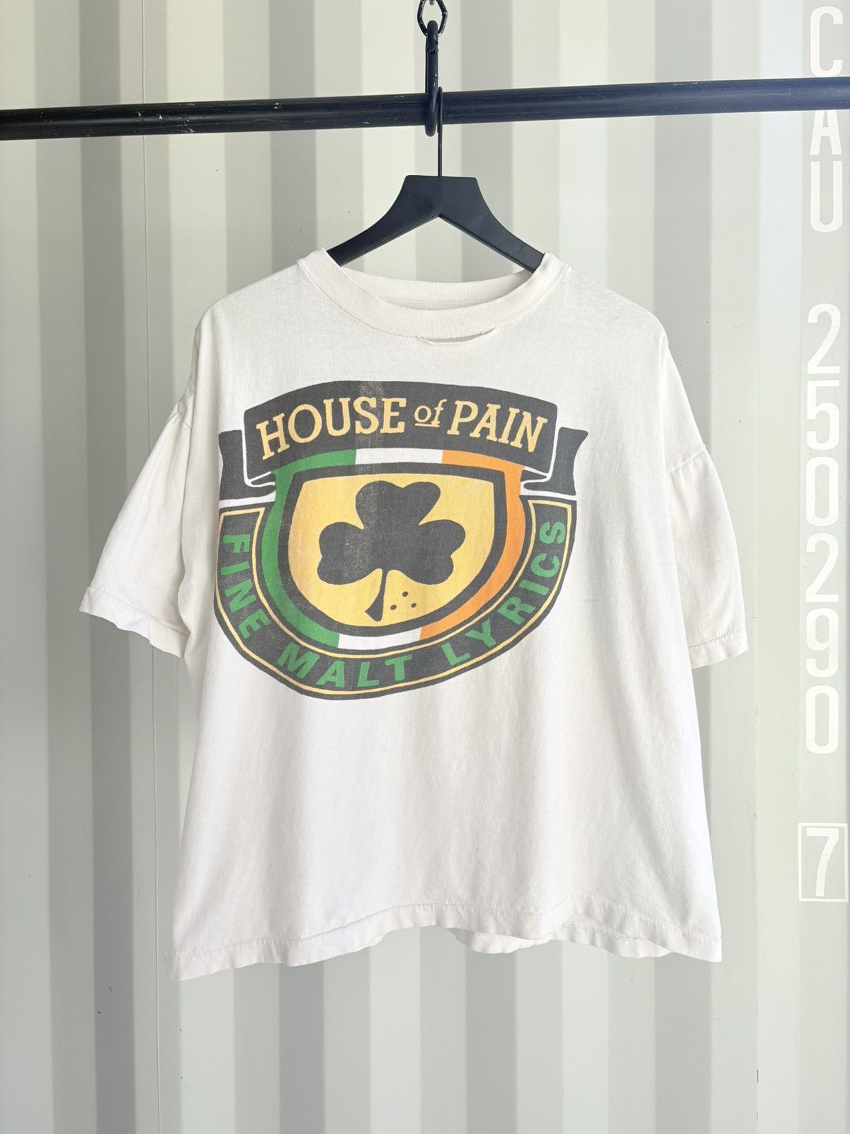 Band Tees Vintage House of Pain Jump Around Shirt Thrashed Faded Boxy Size US XL / EU 56 / 4 - 2 Thumbnail