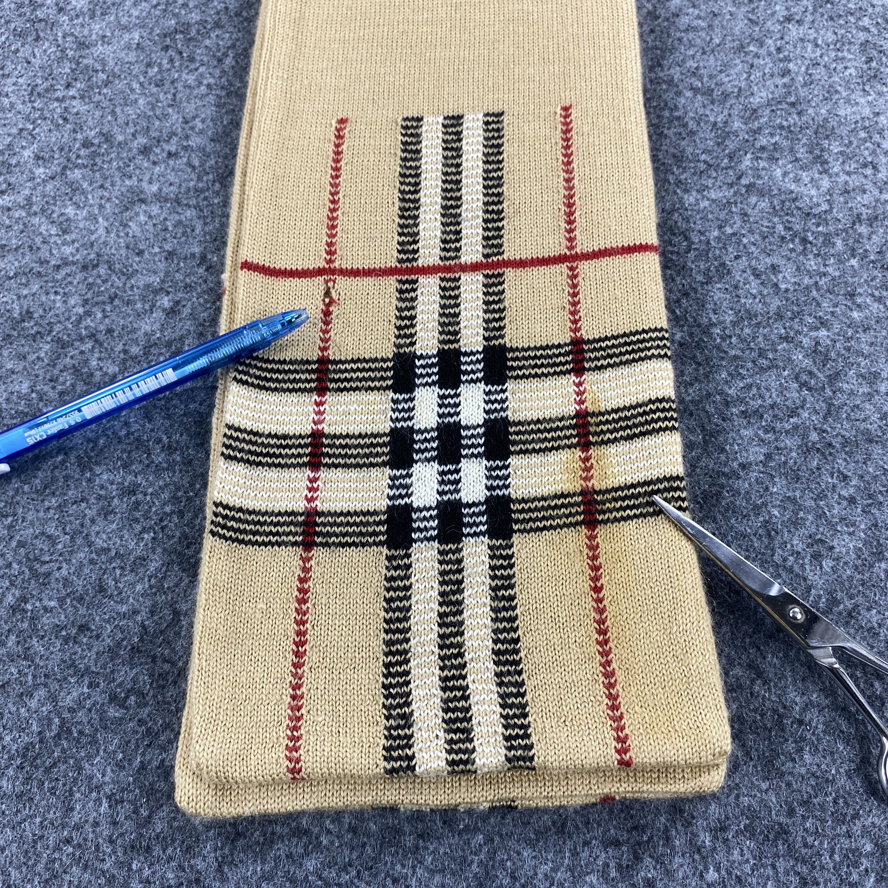 Burberry × Vintage Burberry Scarf # Muffler # Neckwear # D549 Size ONE SIZE - 4 Thumbnail