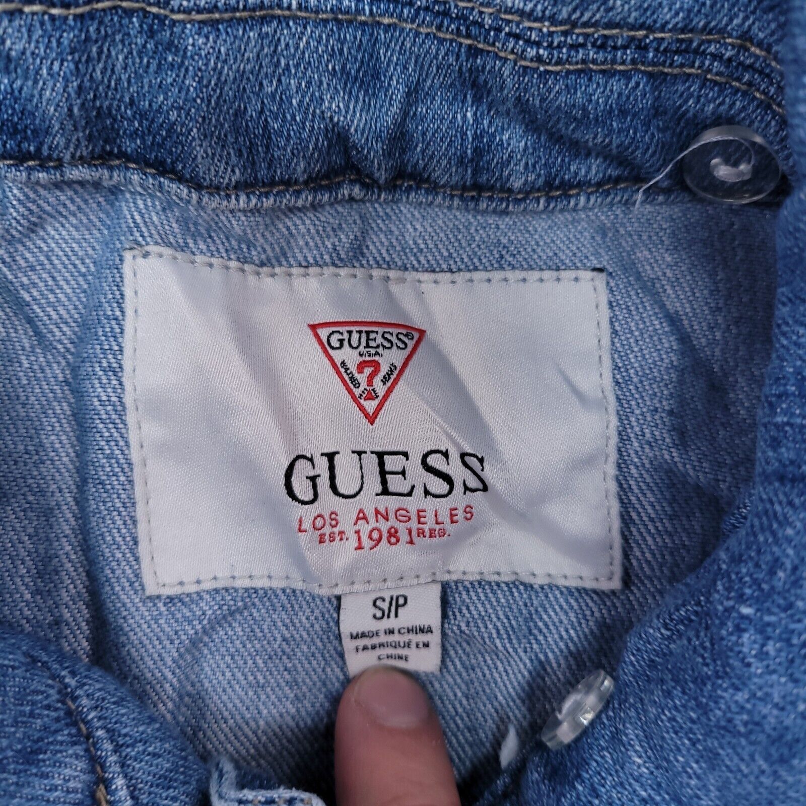 Guess Guess Button Up Casual Jean Jacket Womens Size Small S Blue Size S / US 4 / IT 40 - 3 Thumbnail