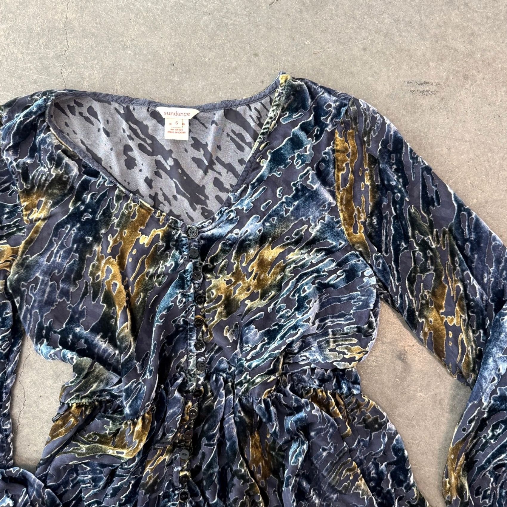 Vintage VINTAGE Sundance Leopard Velour Flowy Whimsical Women's Longsleeve Blouse S Blue Size S / US 4 / IT 40 - 3 Thumbnail