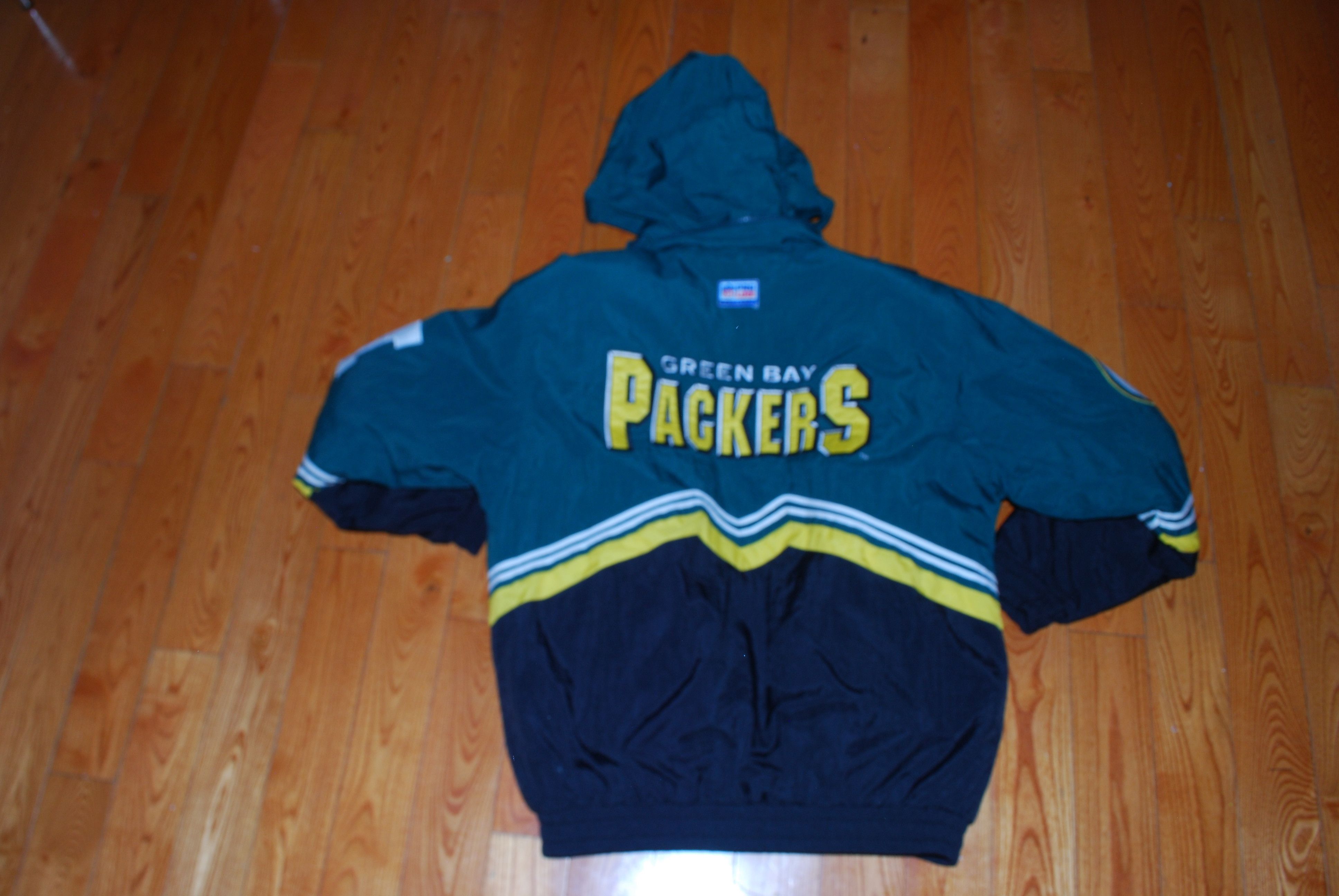 NFL Vintage ProLine NFL Greenbay Packers Puffer Jacket from 1990 Size US XXL / EU 58 / 5 - 12 Thumbnail
