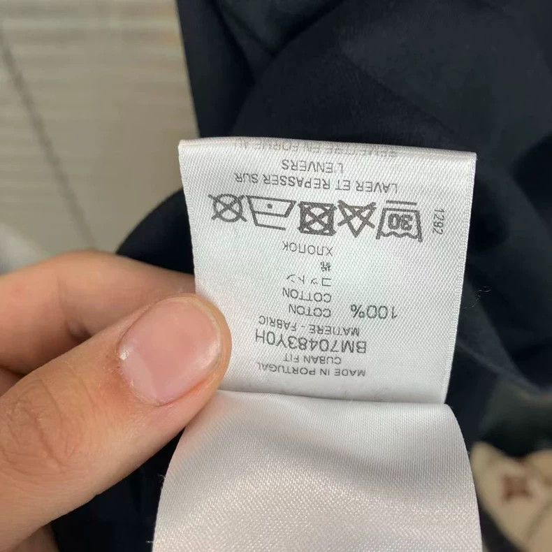Givenchy Givenchy Shark Short Sleeve 2505-Nextarrow Size US L / EU 52-54 / 3 - 6 Thumbnail